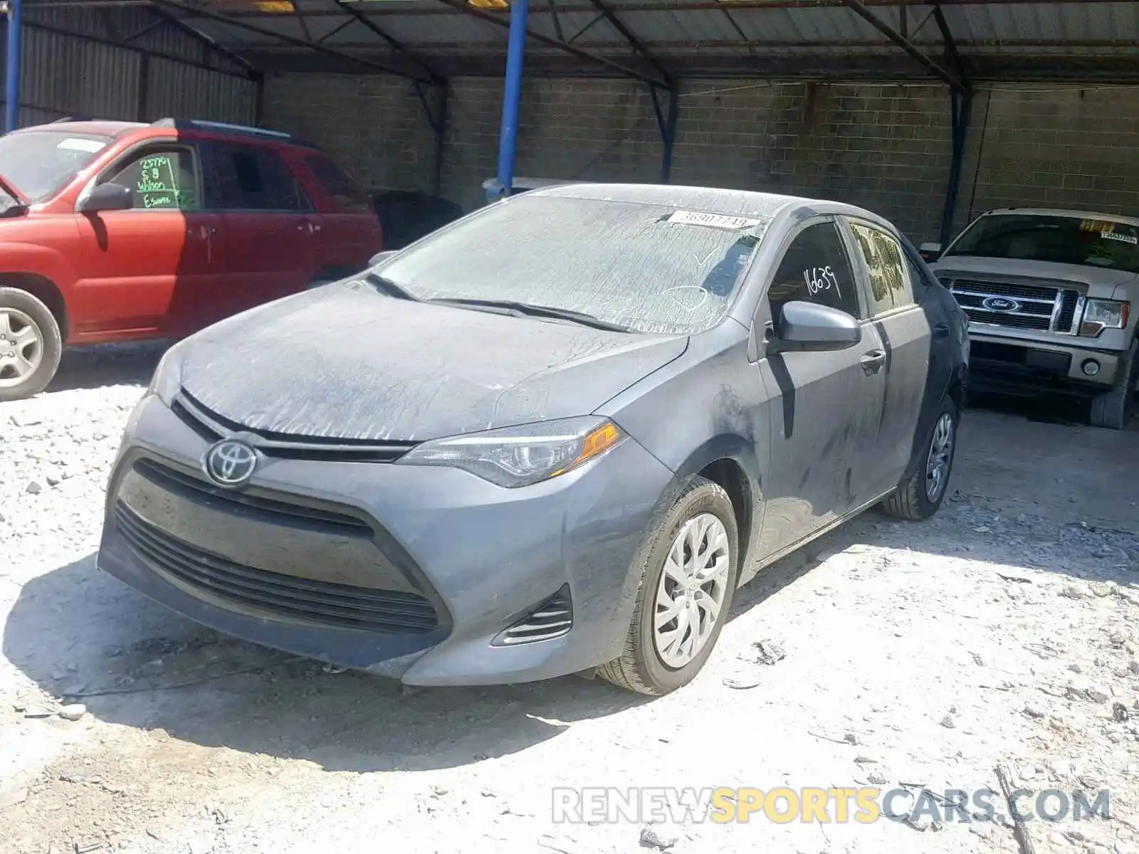 2 Photograph of a damaged car 2T1BURHE5KC160000 TOYOTA COROLLA 2019