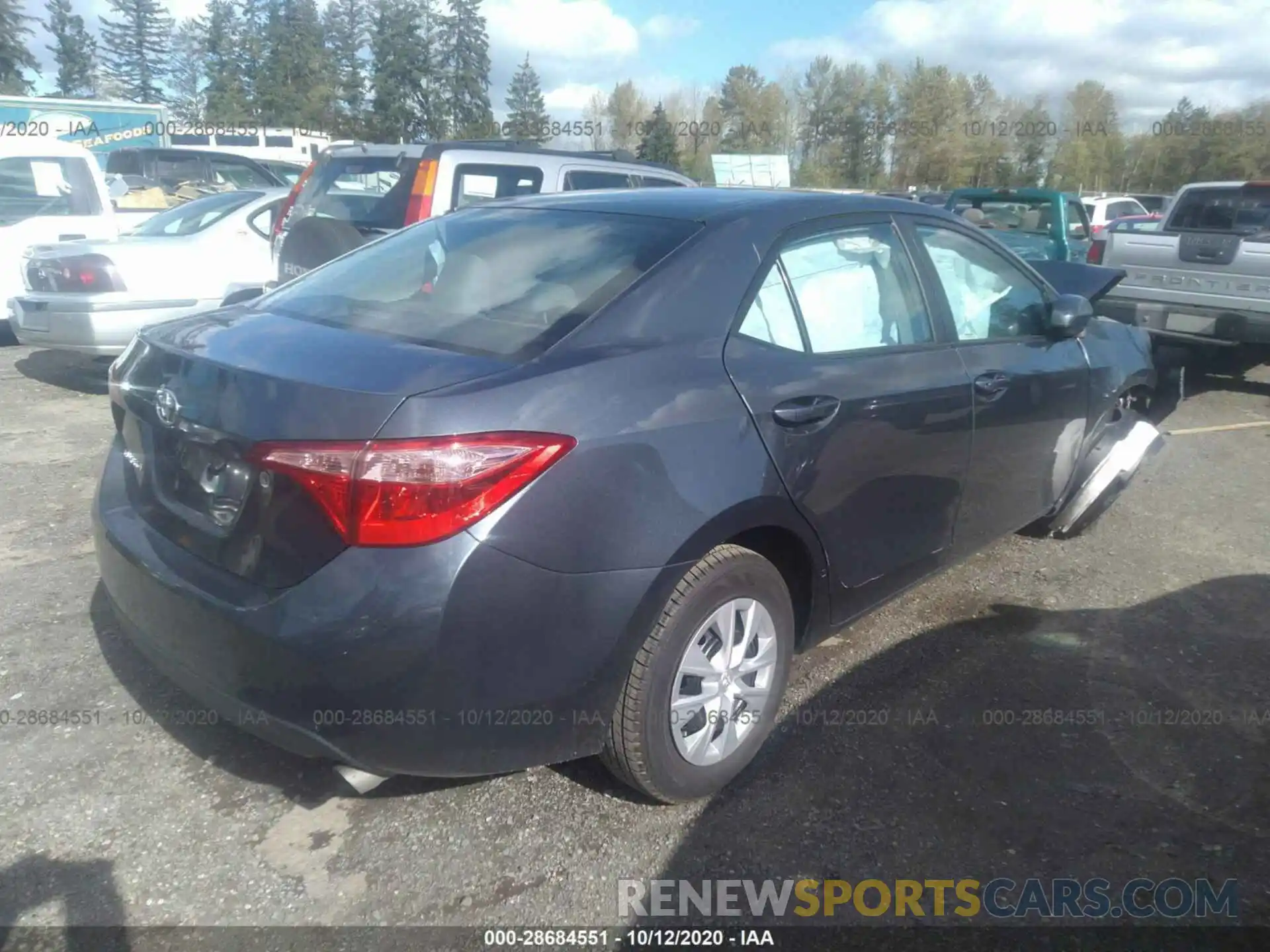 4 Photograph of a damaged car 2T1BURHE5KC160109 TOYOTA COROLLA 2019