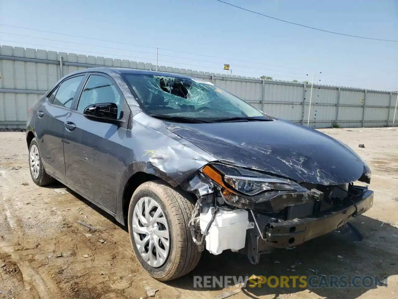 1 Photograph of a damaged car 2T1BURHE5KC160885 TOYOTA COROLLA 2019