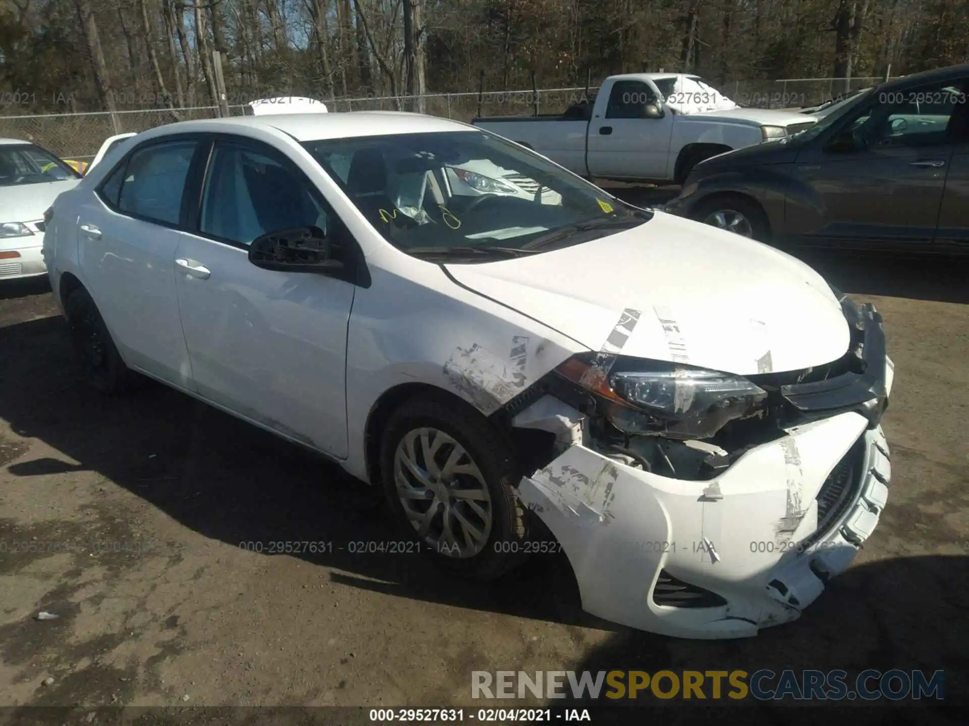 1 Photograph of a damaged car 2T1BURHE5KC161163 TOYOTA COROLLA 2019