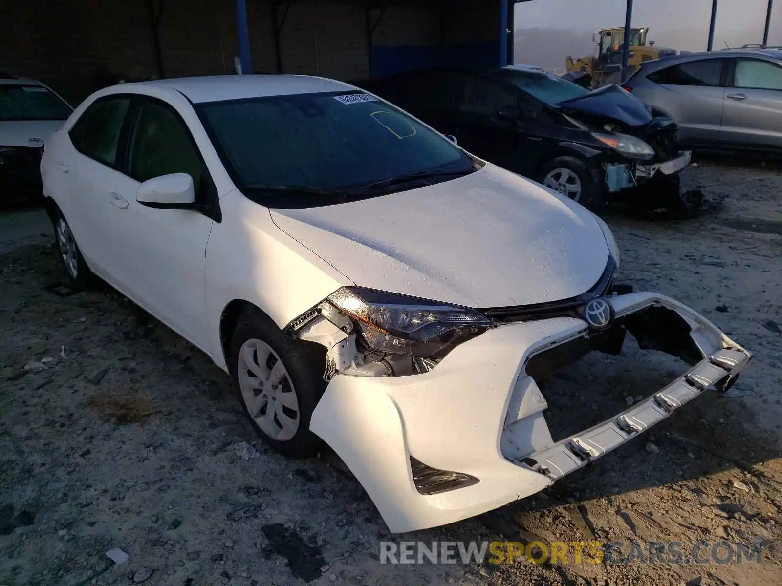 1 Photograph of a damaged car 2T1BURHE5KC162801 TOYOTA COROLLA 2019