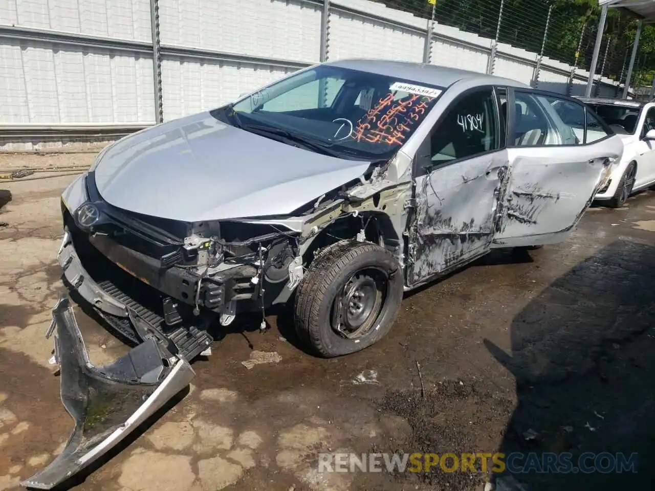 2 Photograph of a damaged car 2T1BURHE5KC163737 TOYOTA COROLLA 2019