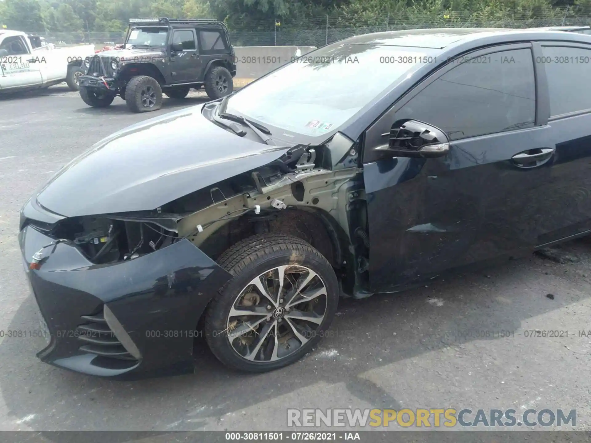 6 Photograph of a damaged car 2T1BURHE5KC165679 TOYOTA COROLLA 2019