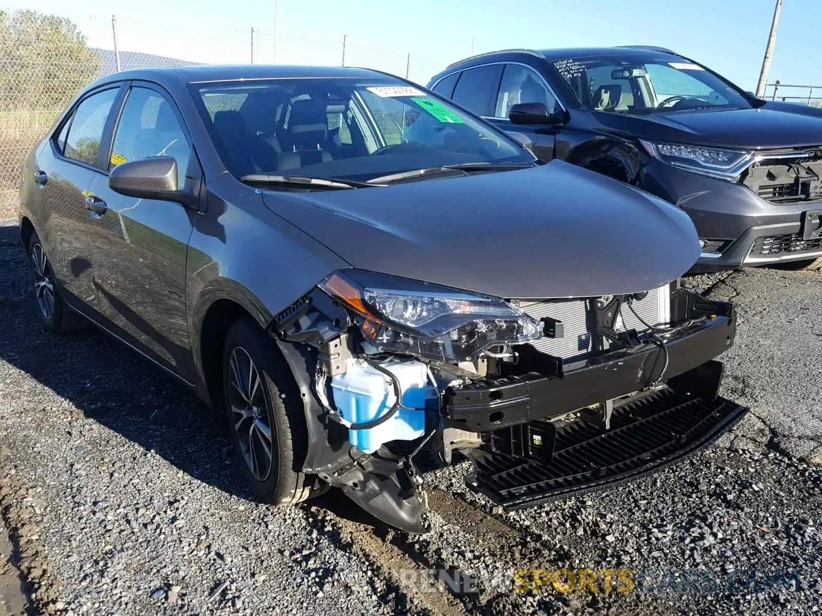 1 Photograph of a damaged car 2T1BURHE5KC165889 TOYOTA COROLLA 2019