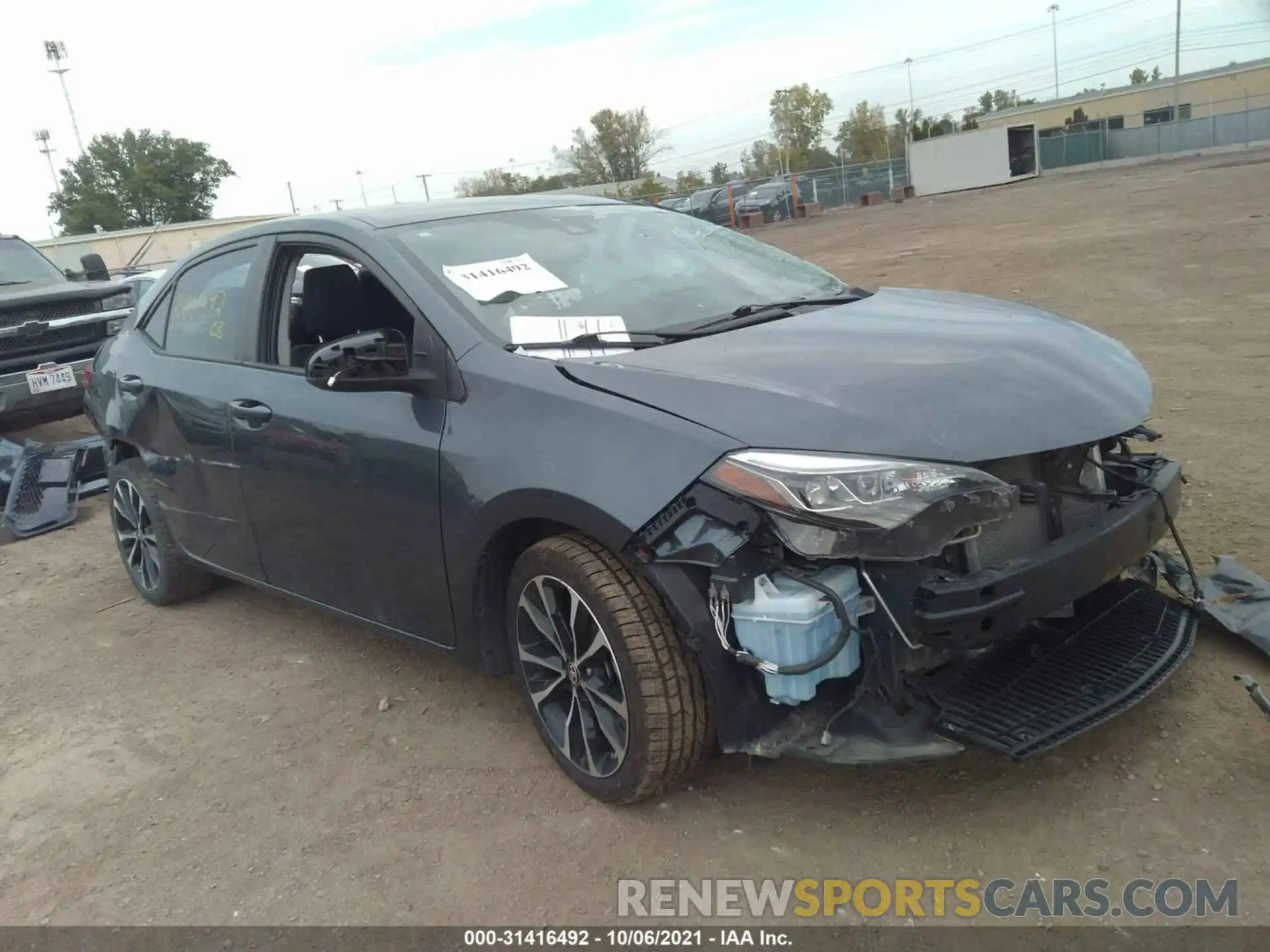 1 Photograph of a damaged car 2T1BURHE5KC166508 TOYOTA COROLLA 2019