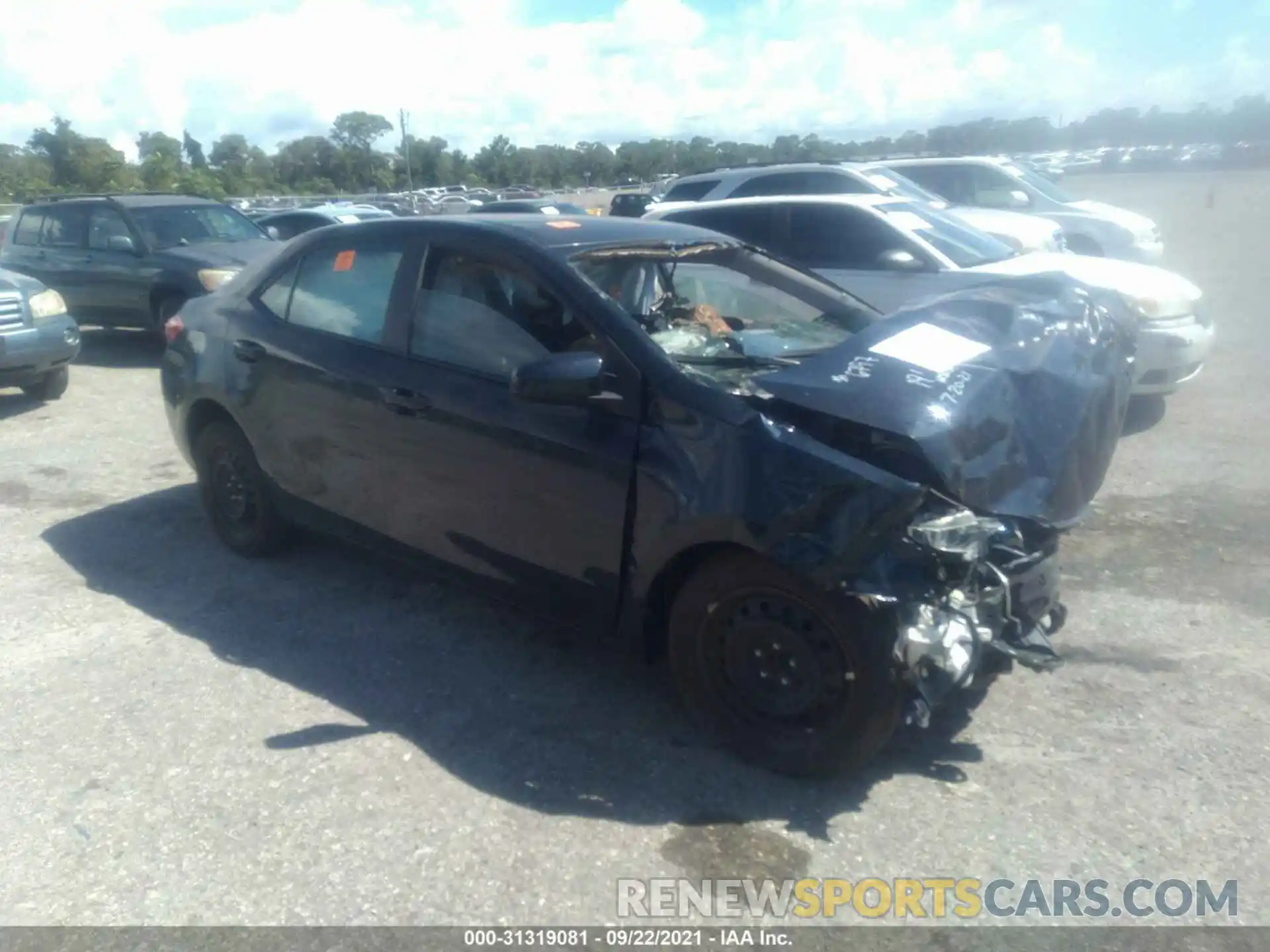 1 Photograph of a damaged car 2T1BURHE5KC166797 TOYOTA COROLLA 2019