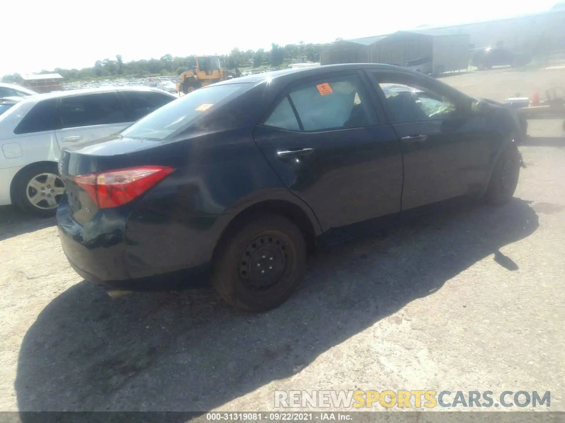 4 Photograph of a damaged car 2T1BURHE5KC166797 TOYOTA COROLLA 2019