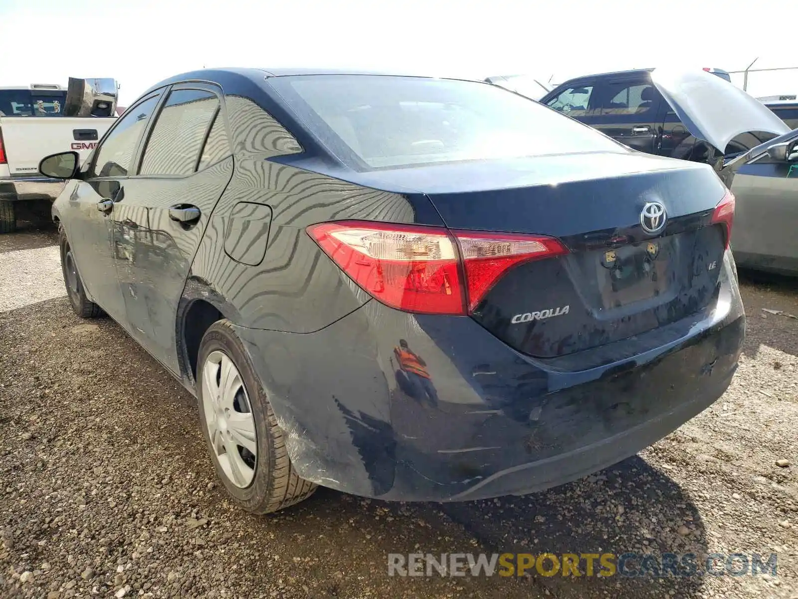 3 Photograph of a damaged car 2T1BURHE5KC167481 TOYOTA COROLLA 2019