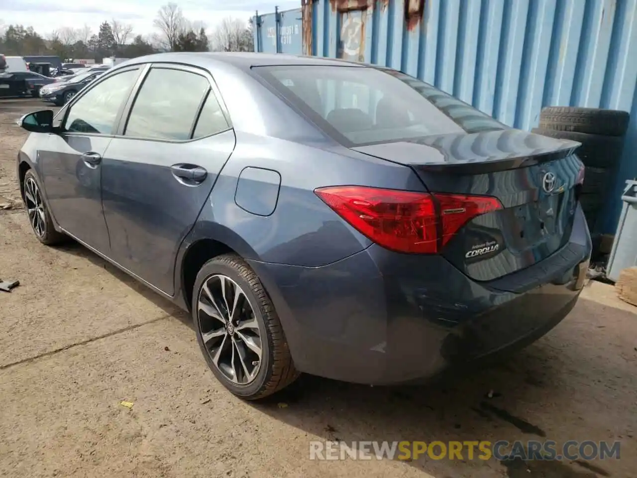 3 Photograph of a damaged car 2T1BURHE5KC168811 TOYOTA COROLLA 2019