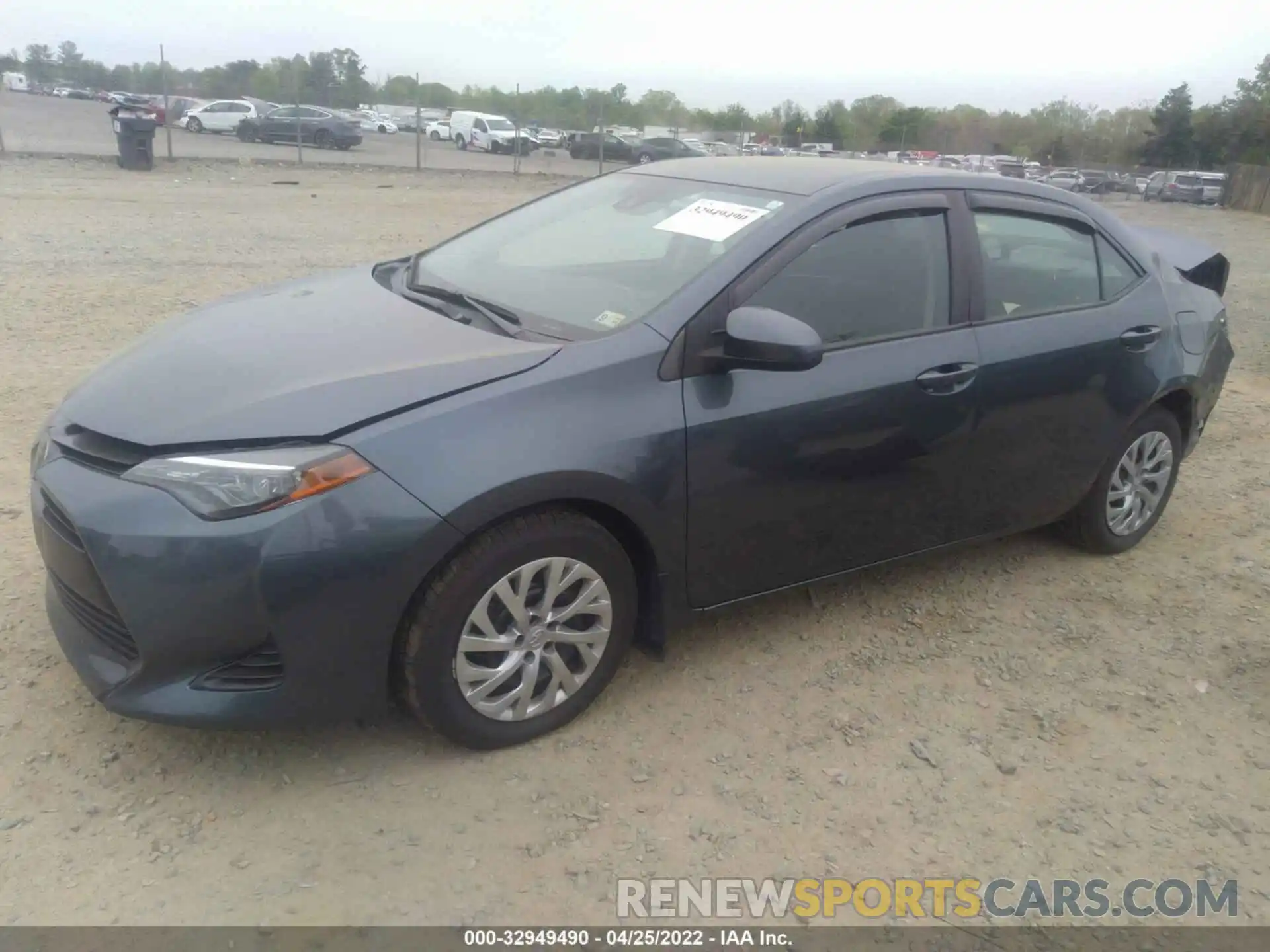 2 Photograph of a damaged car 2T1BURHE5KC169540 TOYOTA COROLLA 2019