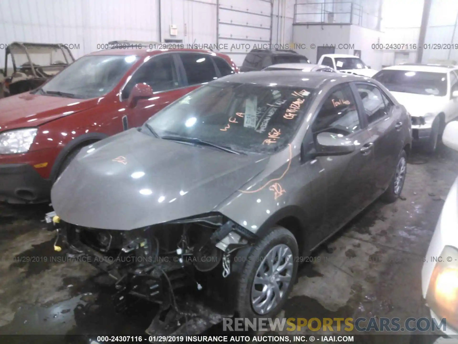 2 Photograph of a damaged car 2T1BURHE5KC169859 TOYOTA COROLLA 2019