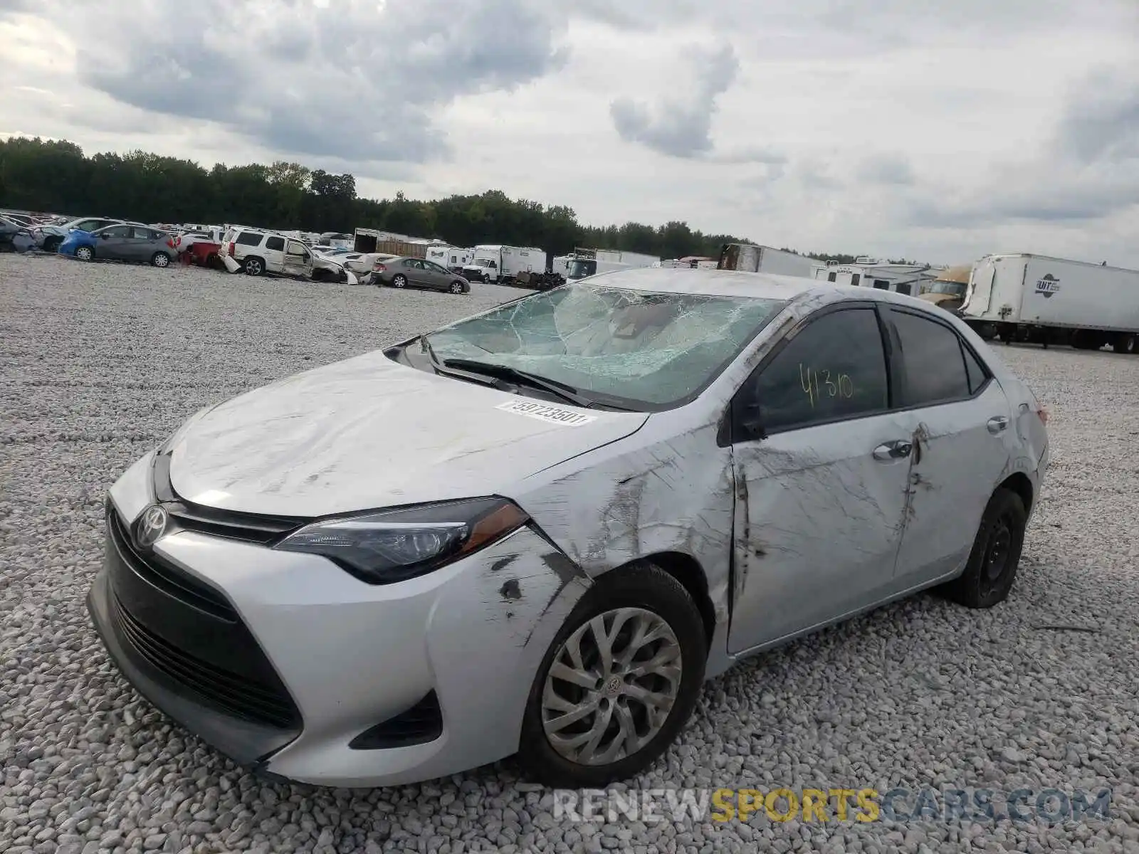 2 Photograph of a damaged car 2T1BURHE5KC170025 TOYOTA COROLLA 2019