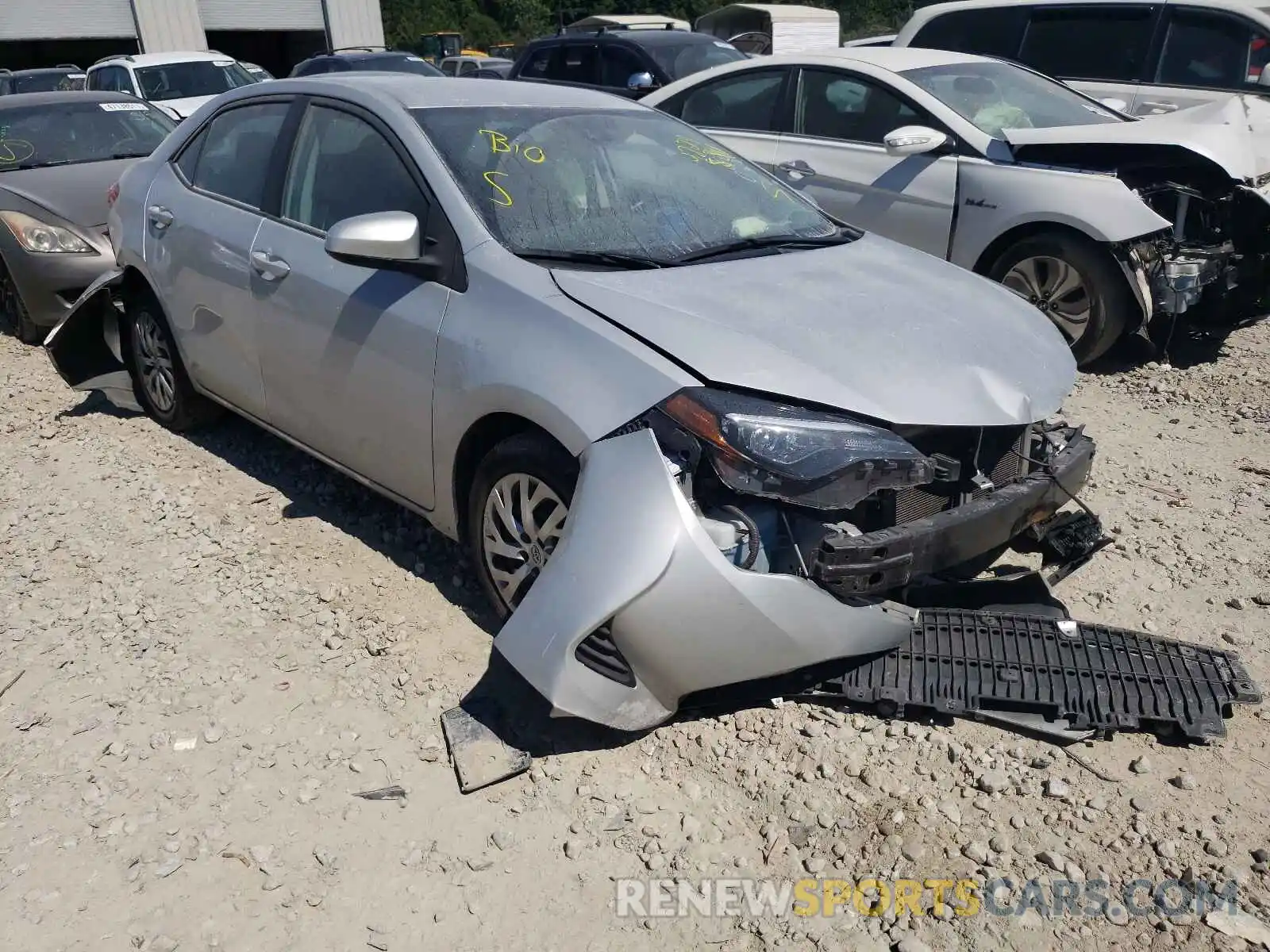 1 Photograph of a damaged car 2T1BURHE5KC170493 TOYOTA COROLLA 2019