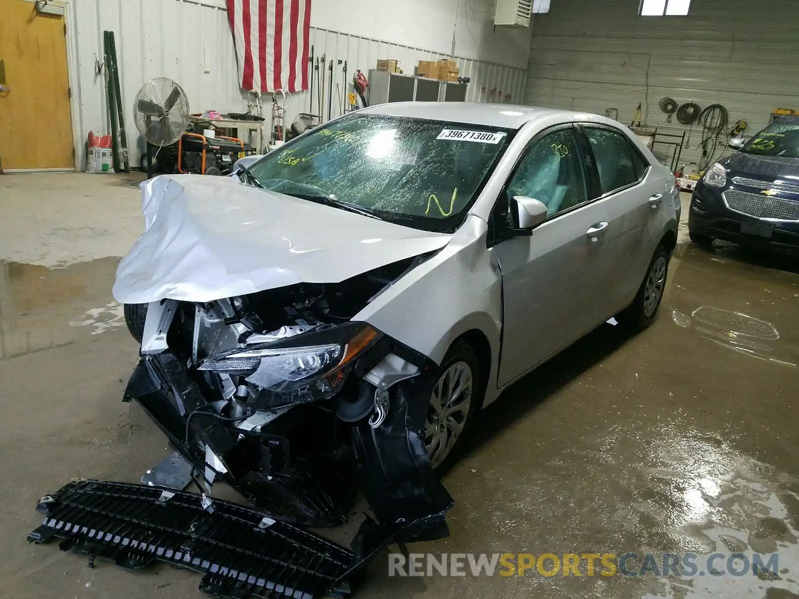 2 Photograph of a damaged car 2T1BURHE5KC170770 TOYOTA COROLLA 2019