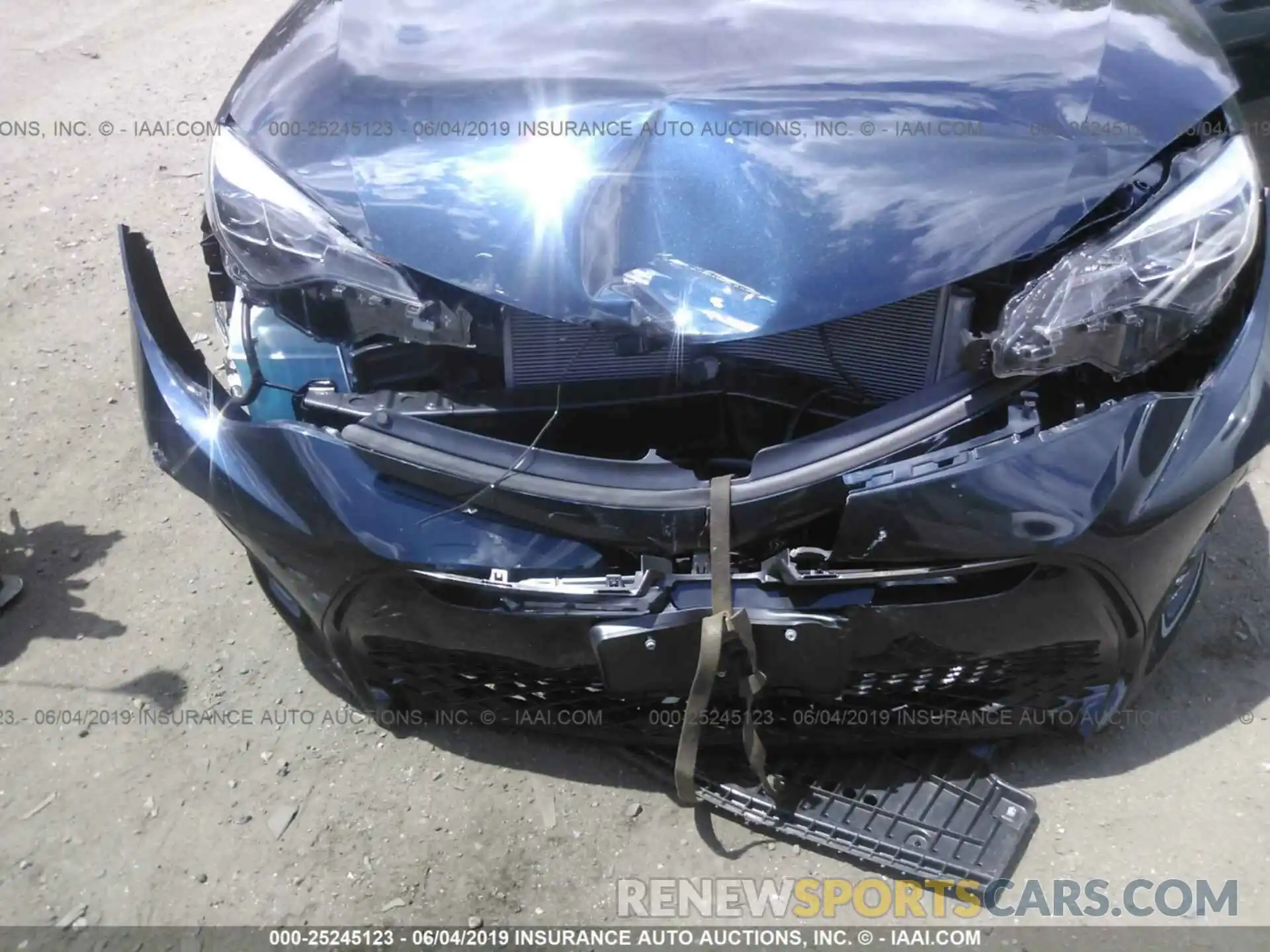 6 Photograph of a damaged car 2T1BURHE5KC172471 TOYOTA COROLLA 2019