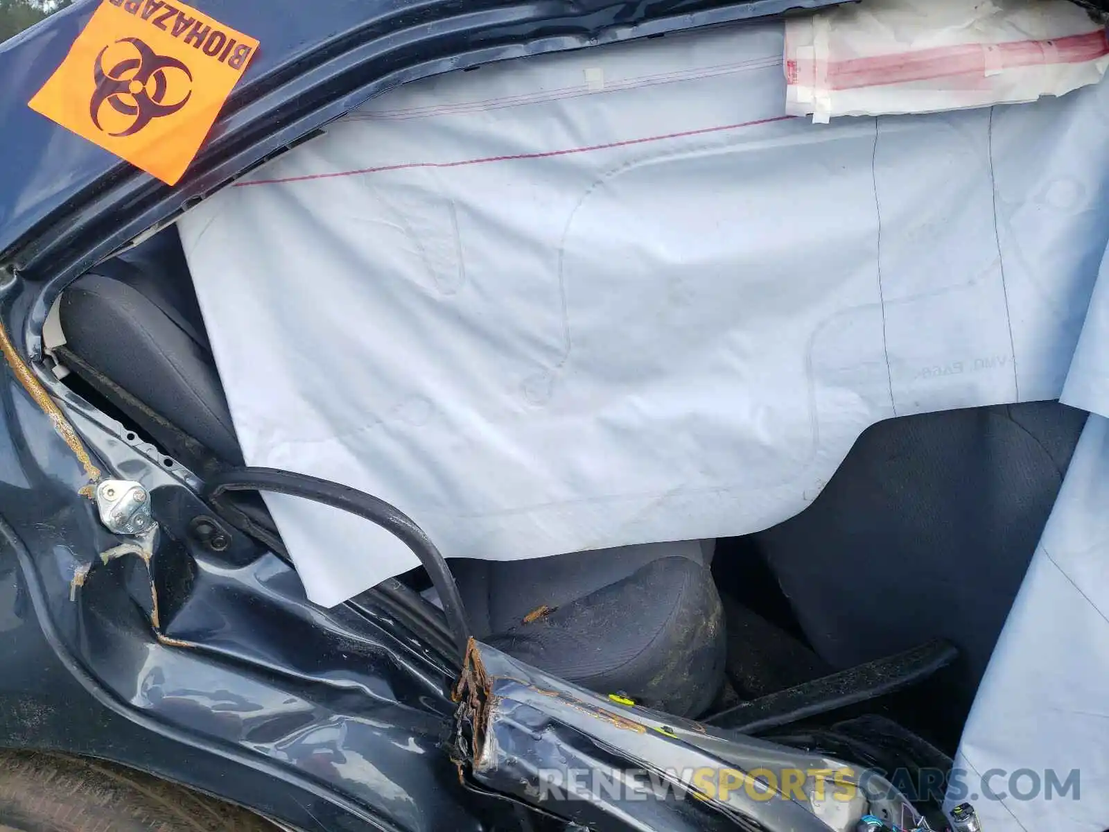 6 Photograph of a damaged car 2T1BURHE5KC173717 TOYOTA COROLLA 2019