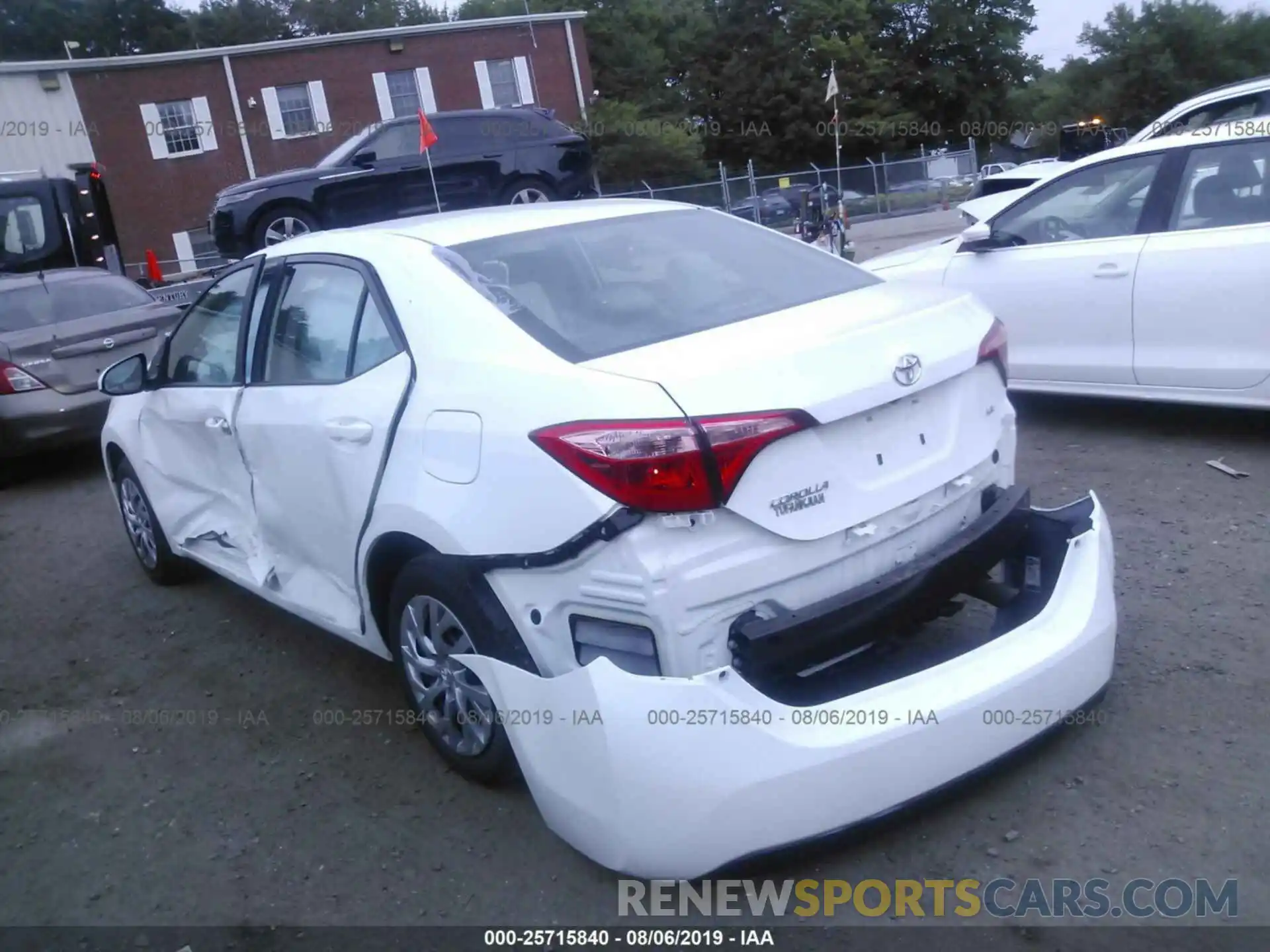 6 Photograph of a damaged car 2T1BURHE5KC173927 TOYOTA COROLLA 2019