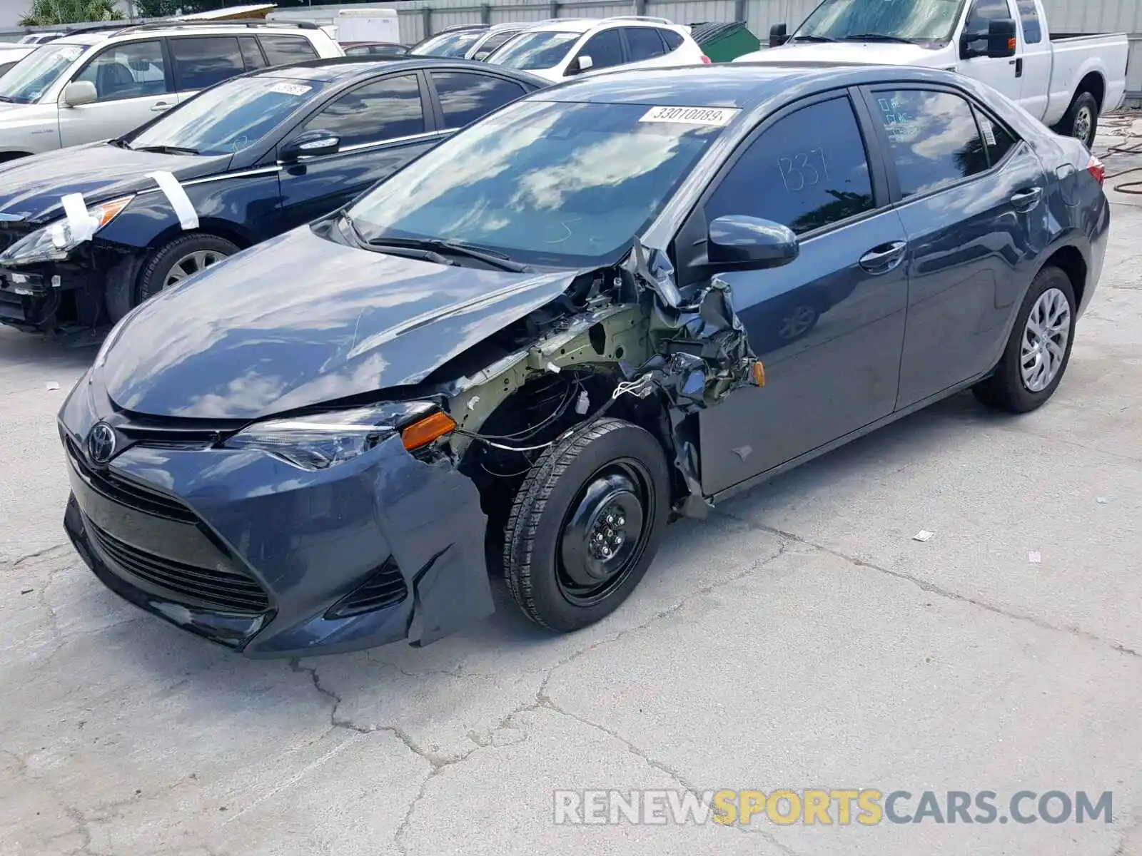 2 Photograph of a damaged car 2T1BURHE5KC174110 TOYOTA COROLLA 2019