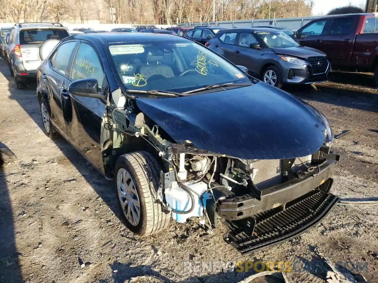 1 Photograph of a damaged car 2T1BURHE5KC174754 TOYOTA COROLLA 2019