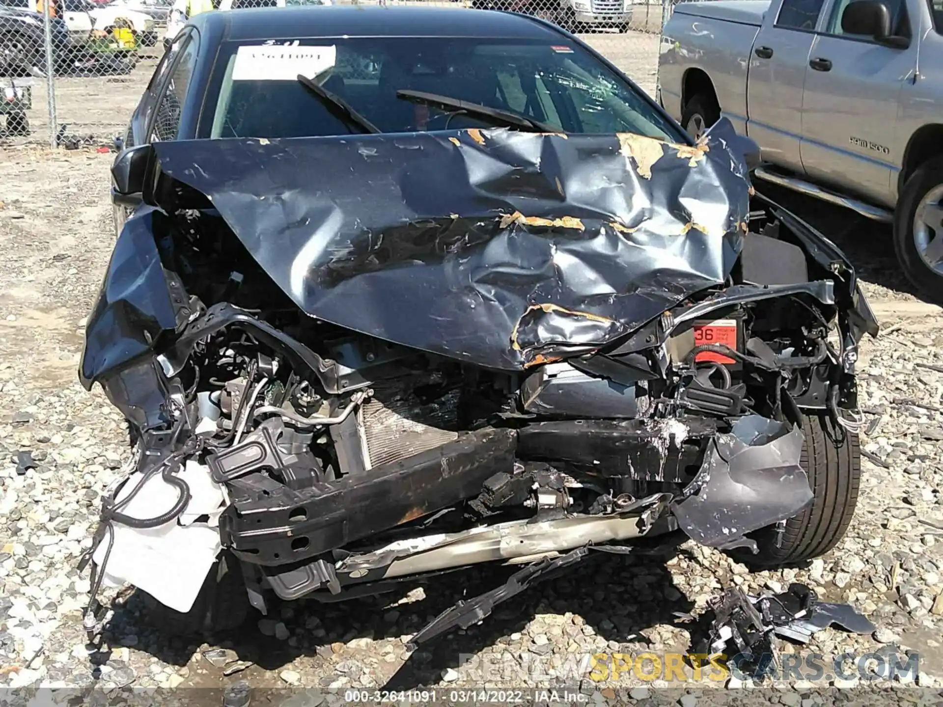 6 Photograph of a damaged car 2T1BURHE5KC177735 TOYOTA COROLLA 2019