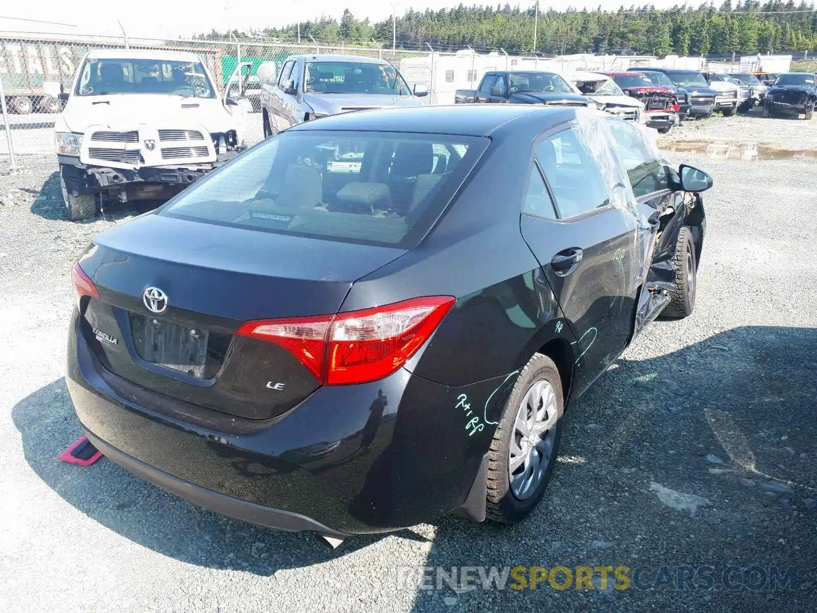 4 Photograph of a damaged car 2T1BURHE5KC177962 TOYOTA COROLLA 2019