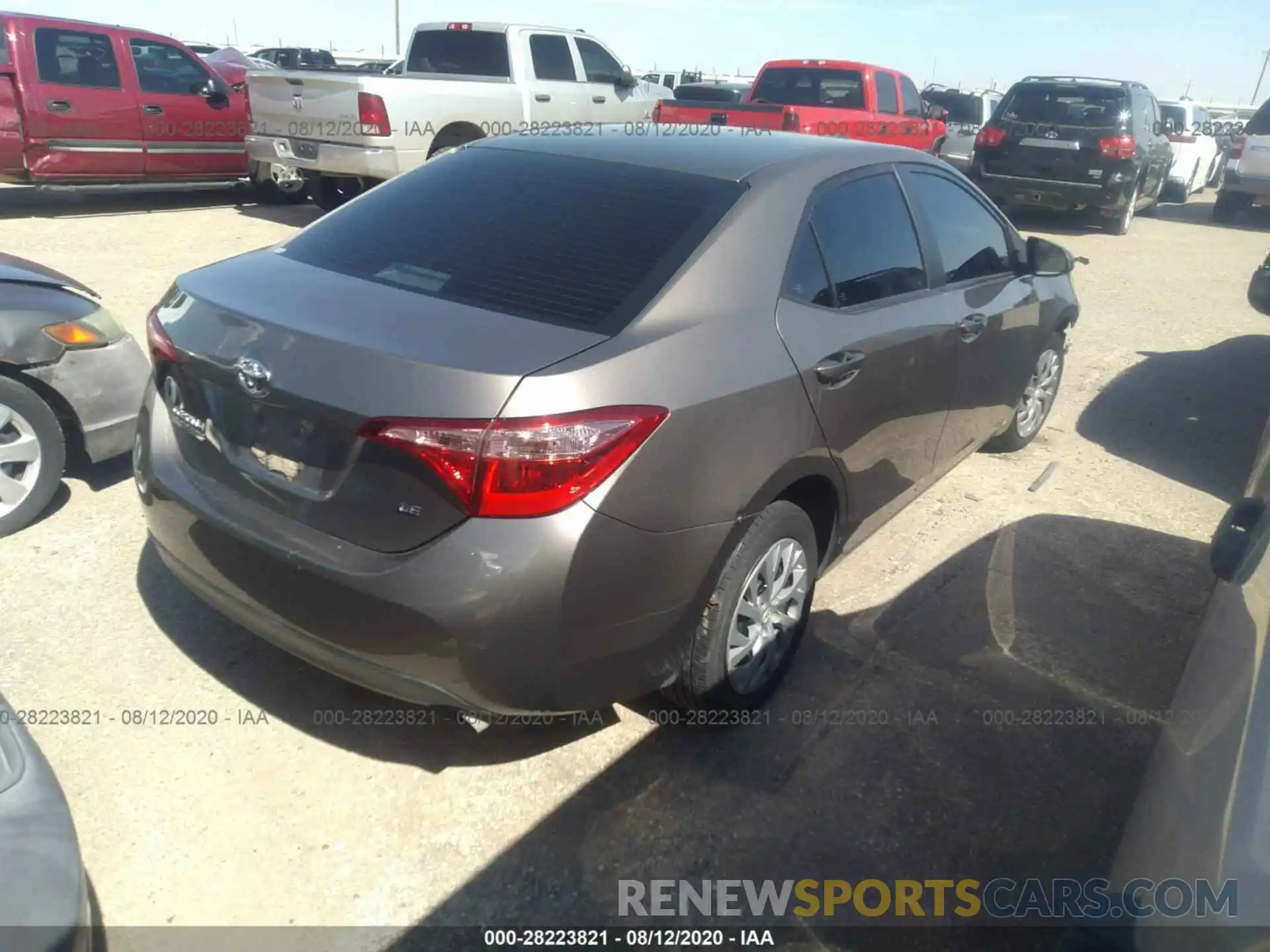 4 Photograph of a damaged car 2T1BURHE5KC179078 TOYOTA COROLLA 2019