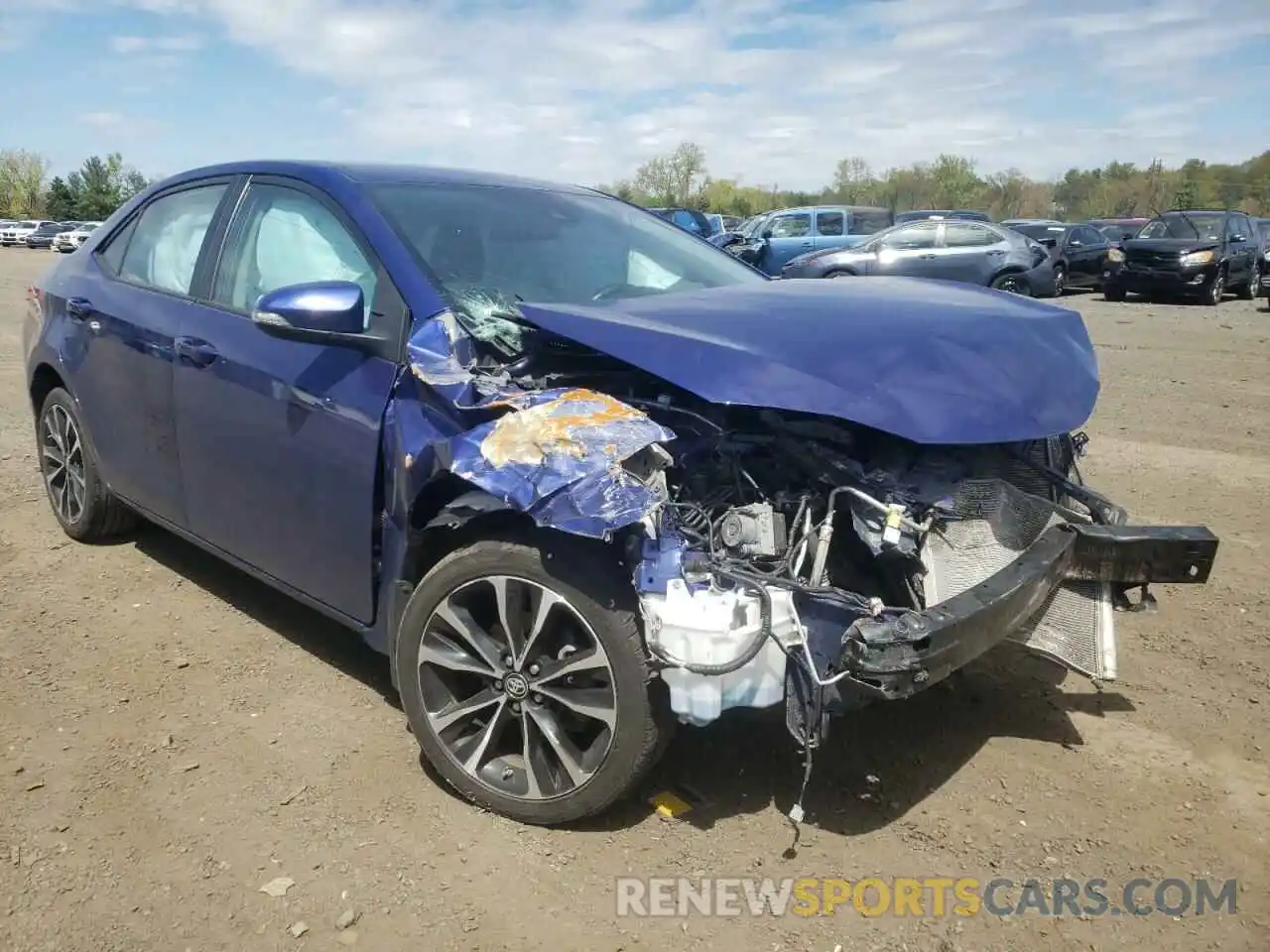 1 Photograph of a damaged car 2T1BURHE5KC179081 TOYOTA COROLLA 2019