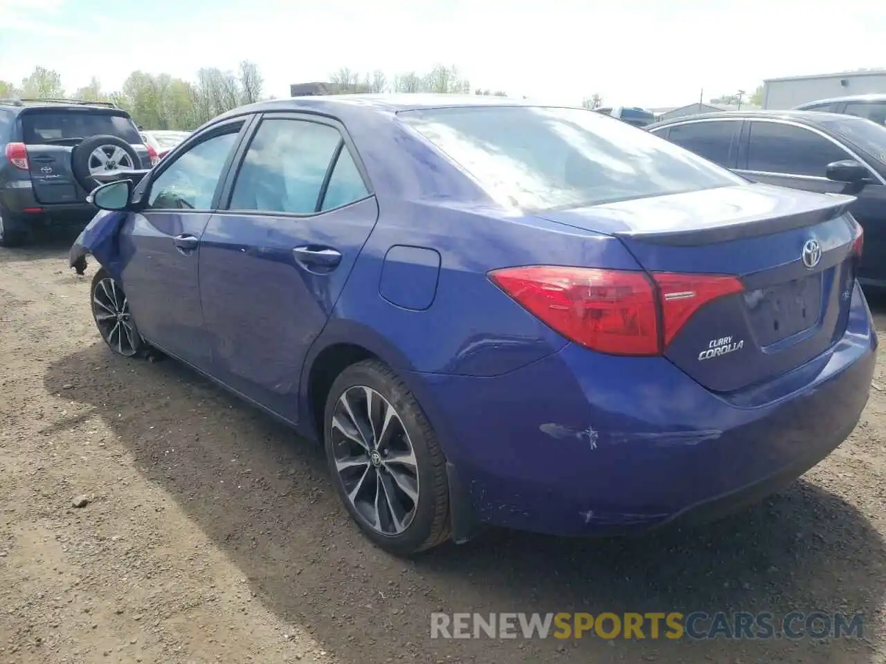 3 Photograph of a damaged car 2T1BURHE5KC179081 TOYOTA COROLLA 2019