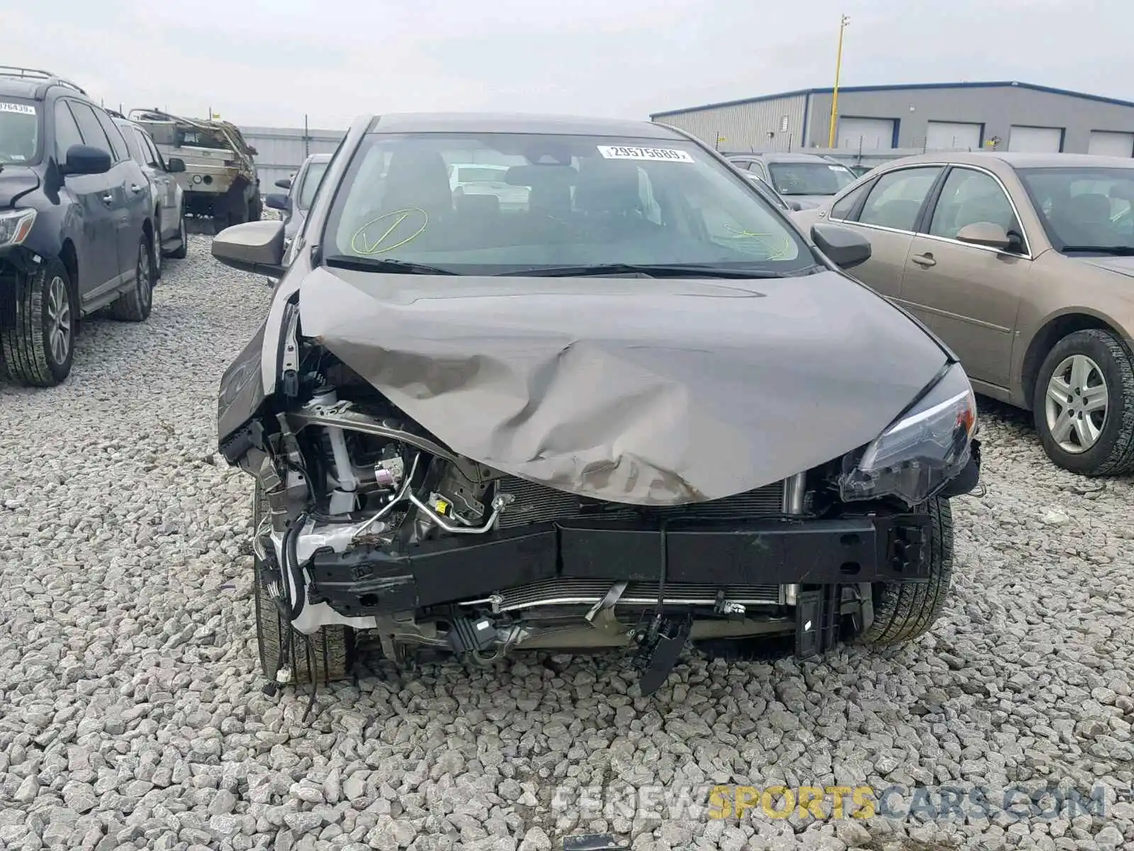 9 Photograph of a damaged car 2T1BURHE5KC179601 TOYOTA COROLLA 2019