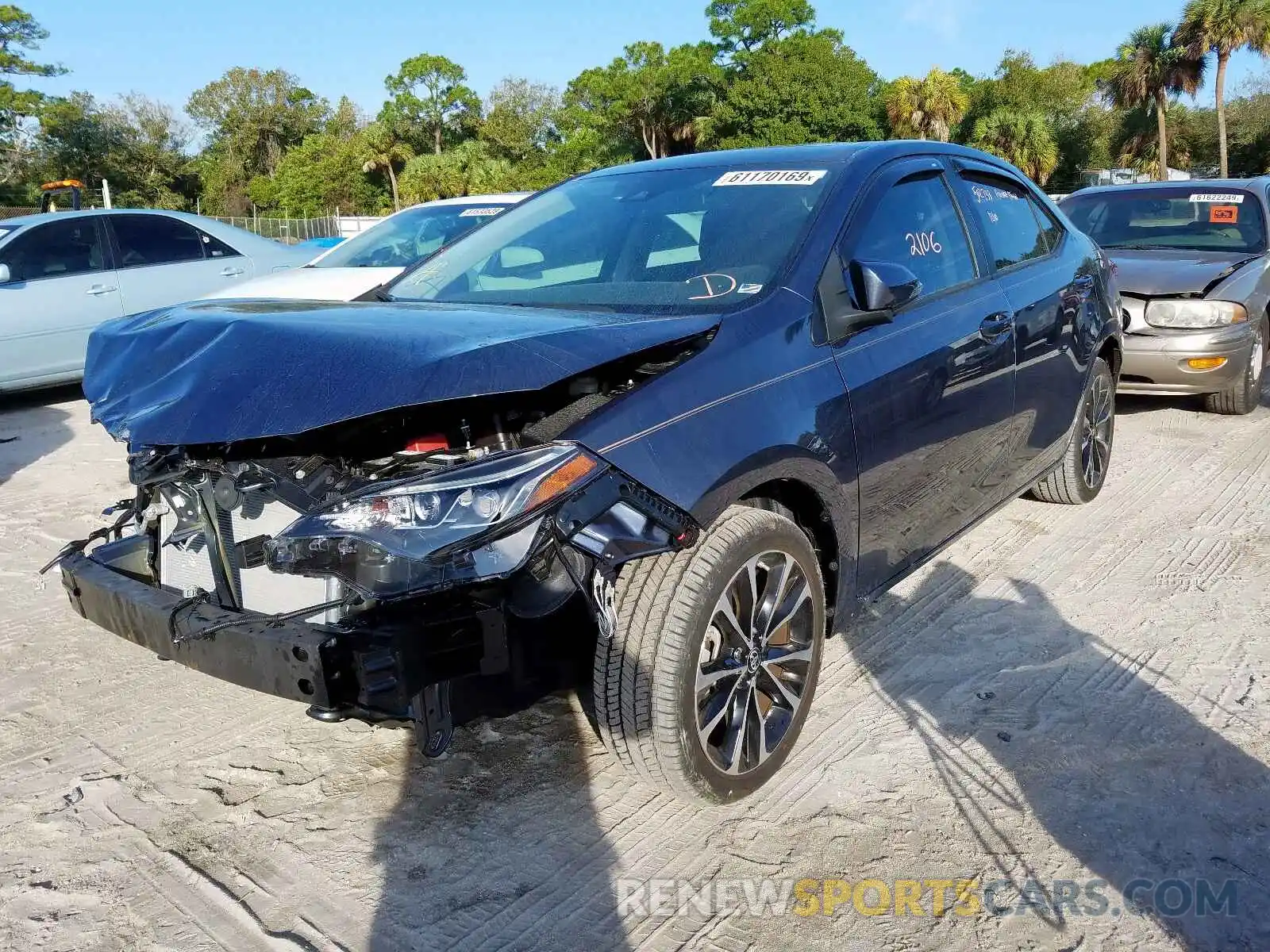 2 Photograph of a damaged car 2T1BURHE5KC180005 TOYOTA COROLLA 2019