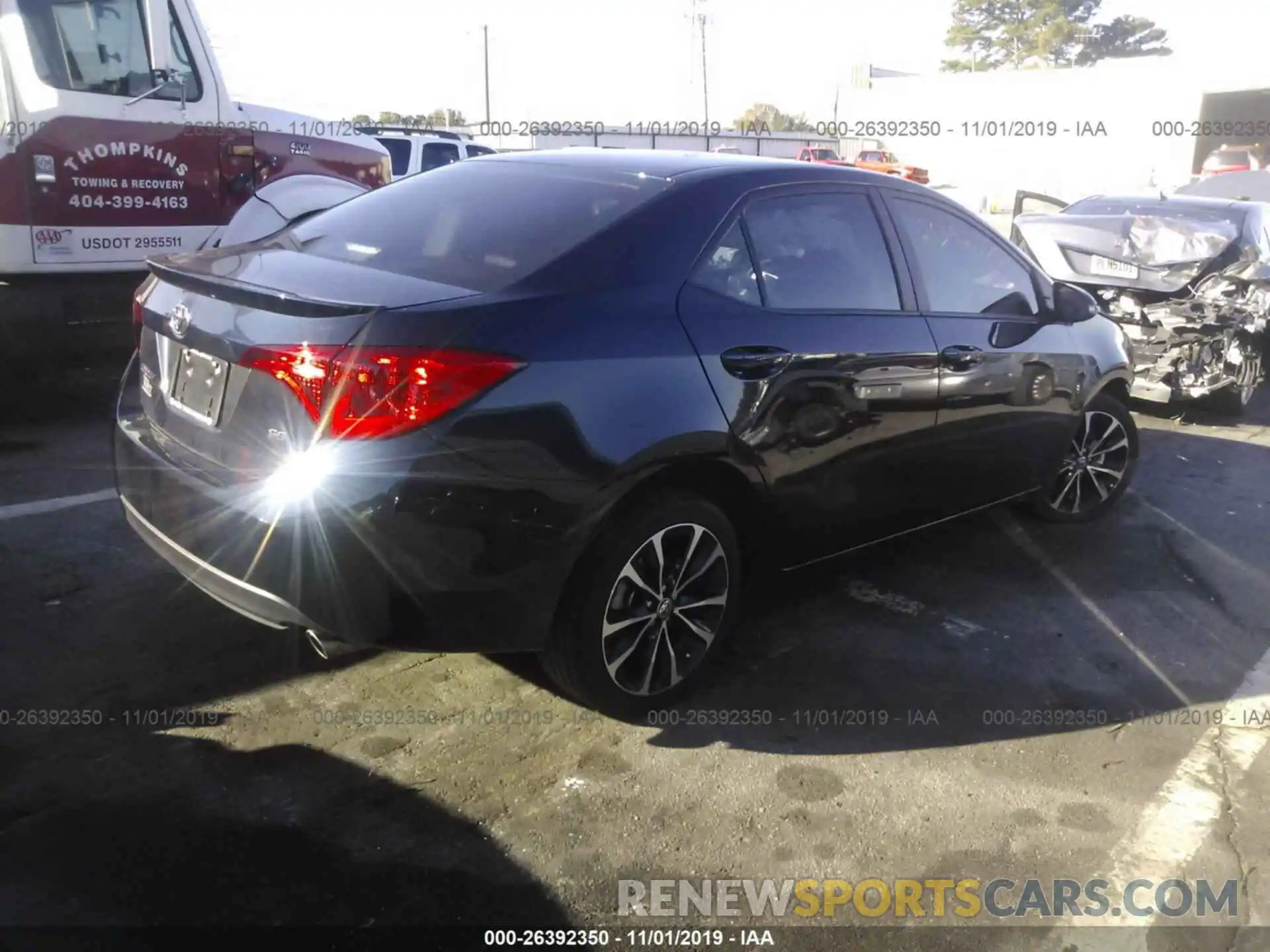 4 Photograph of a damaged car 2T1BURHE5KC180392 TOYOTA COROLLA 2019