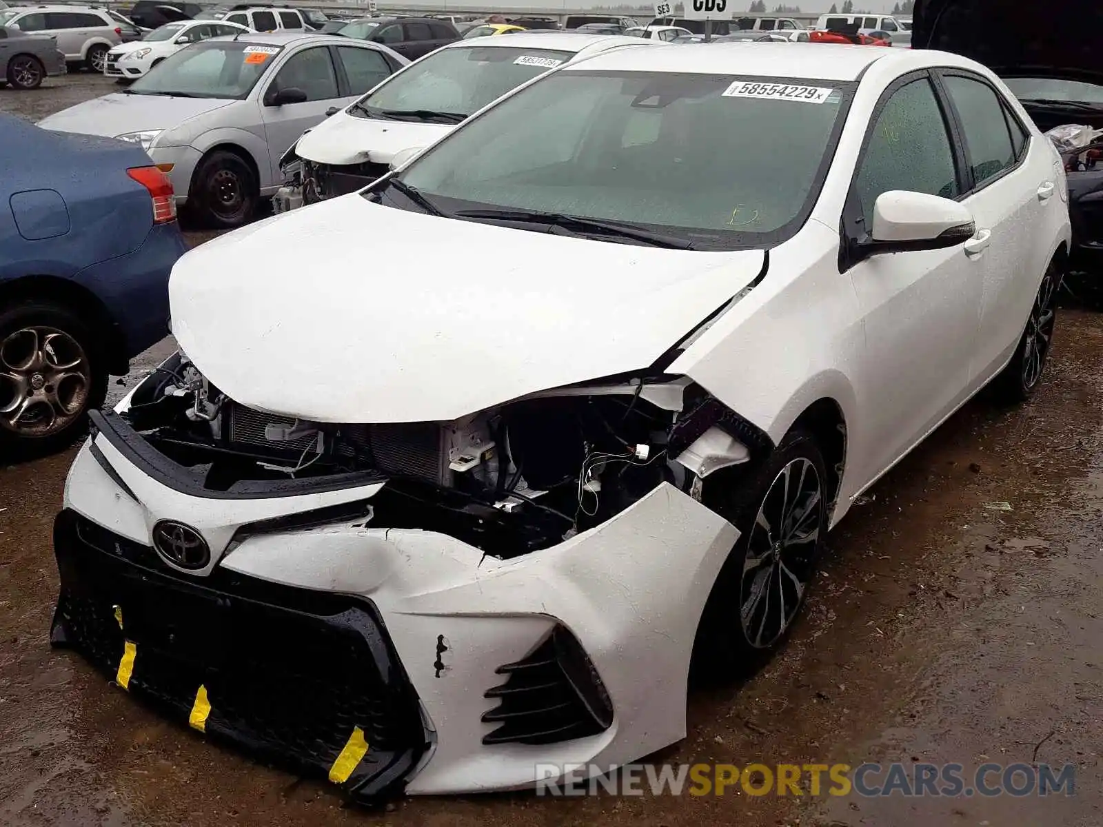 2 Photograph of a damaged car 2T1BURHE5KC180716 TOYOTA COROLLA 2019