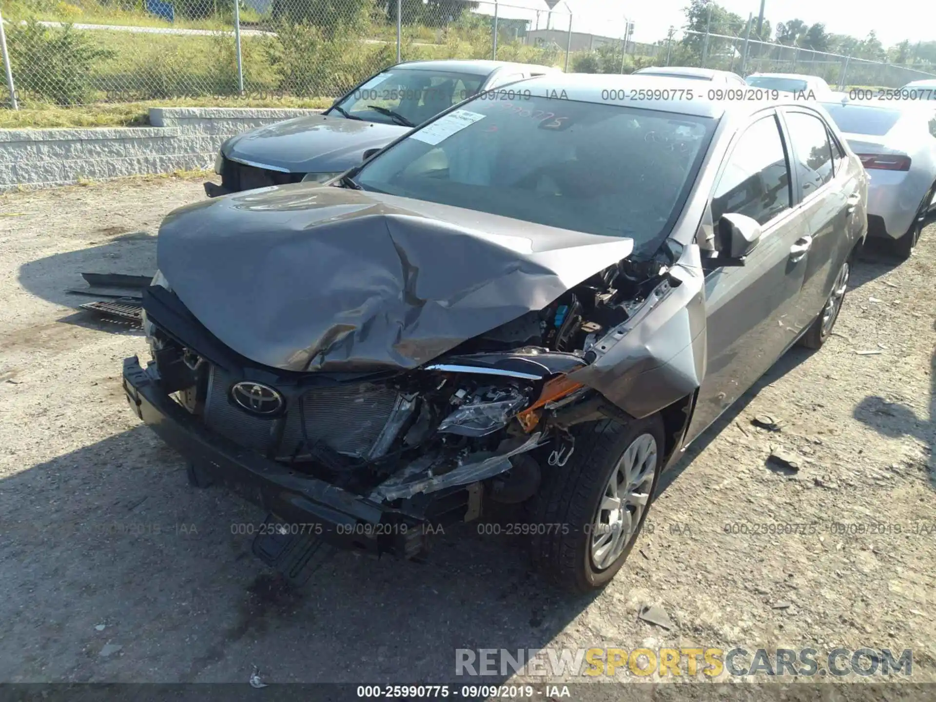 6 Photograph of a damaged car 2T1BURHE5KC183647 TOYOTA COROLLA 2019