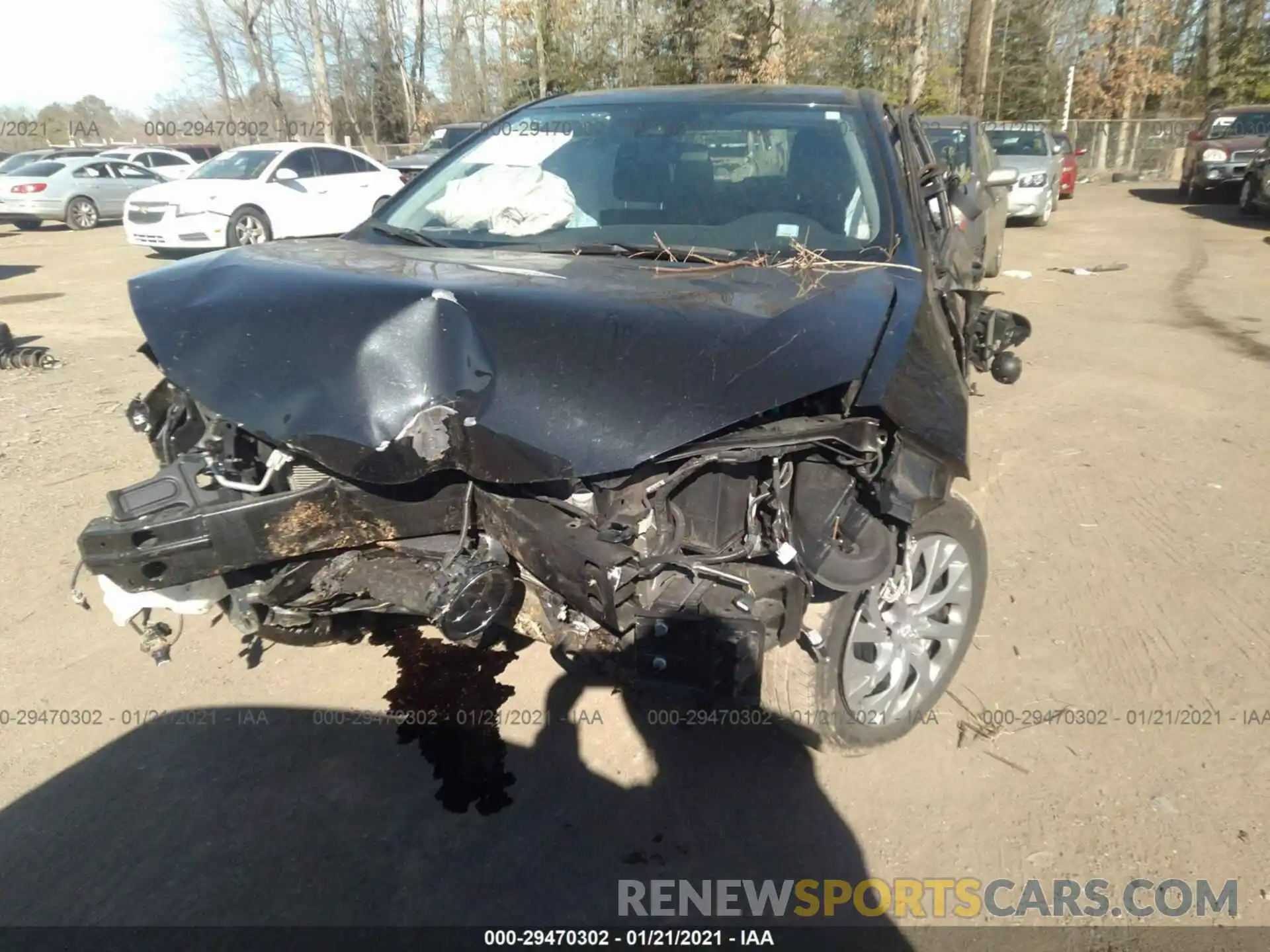 10 Photograph of a damaged car 2T1BURHE5KC184880 TOYOTA COROLLA 2019