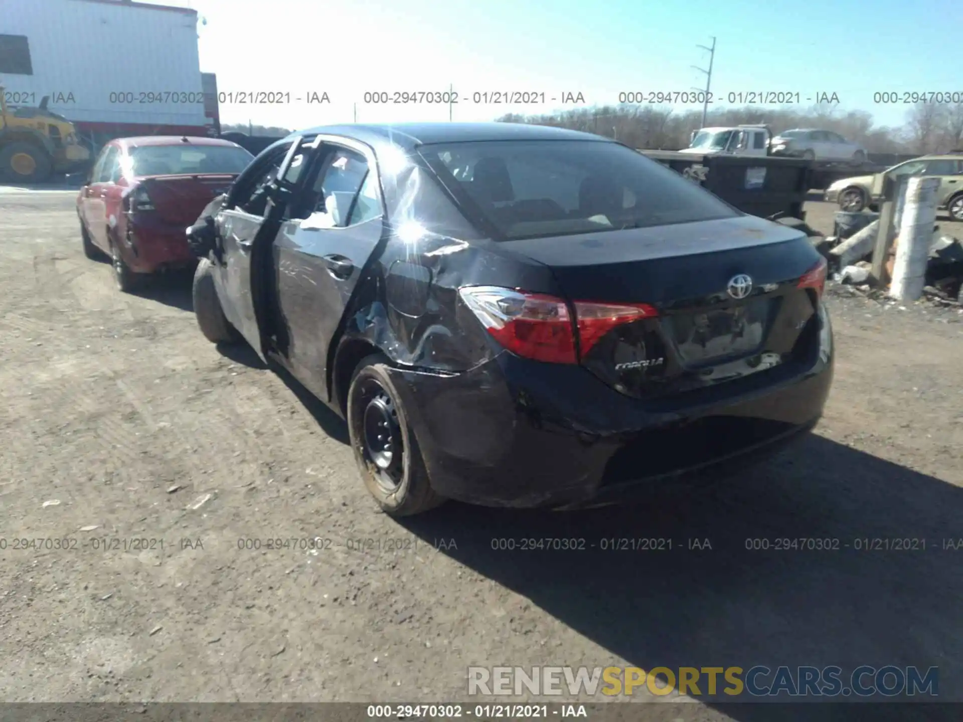 3 Photograph of a damaged car 2T1BURHE5KC184880 TOYOTA COROLLA 2019