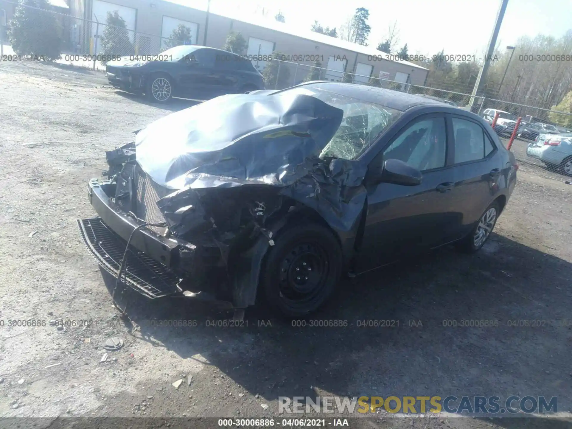 2 Photograph of a damaged car 2T1BURHE5KC184961 TOYOTA COROLLA 2019