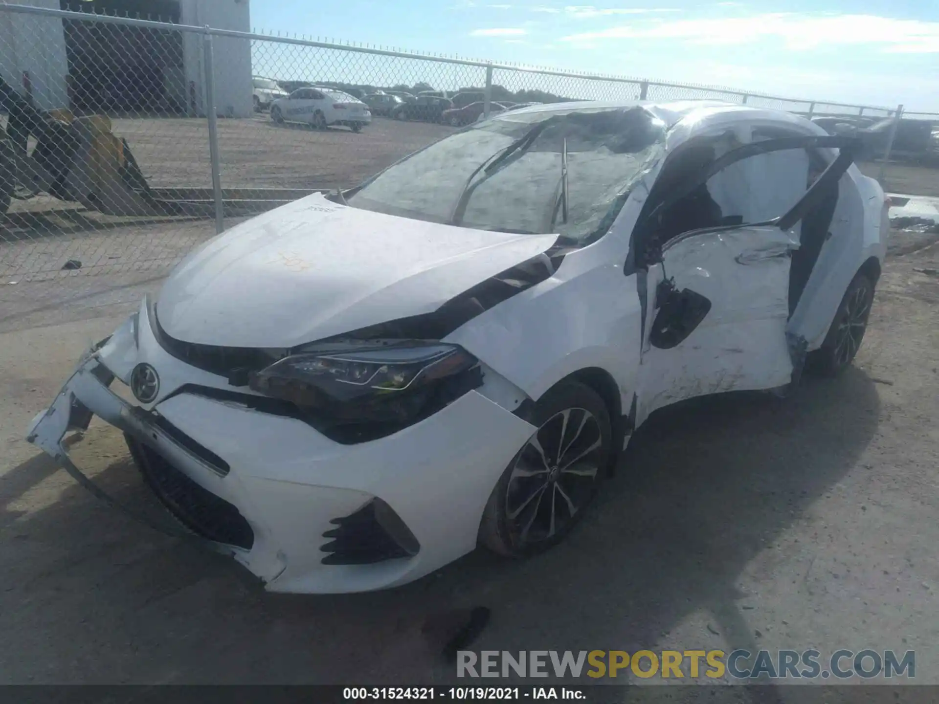 2 Photograph of a damaged car 2T1BURHE5KC185348 TOYOTA COROLLA 2019