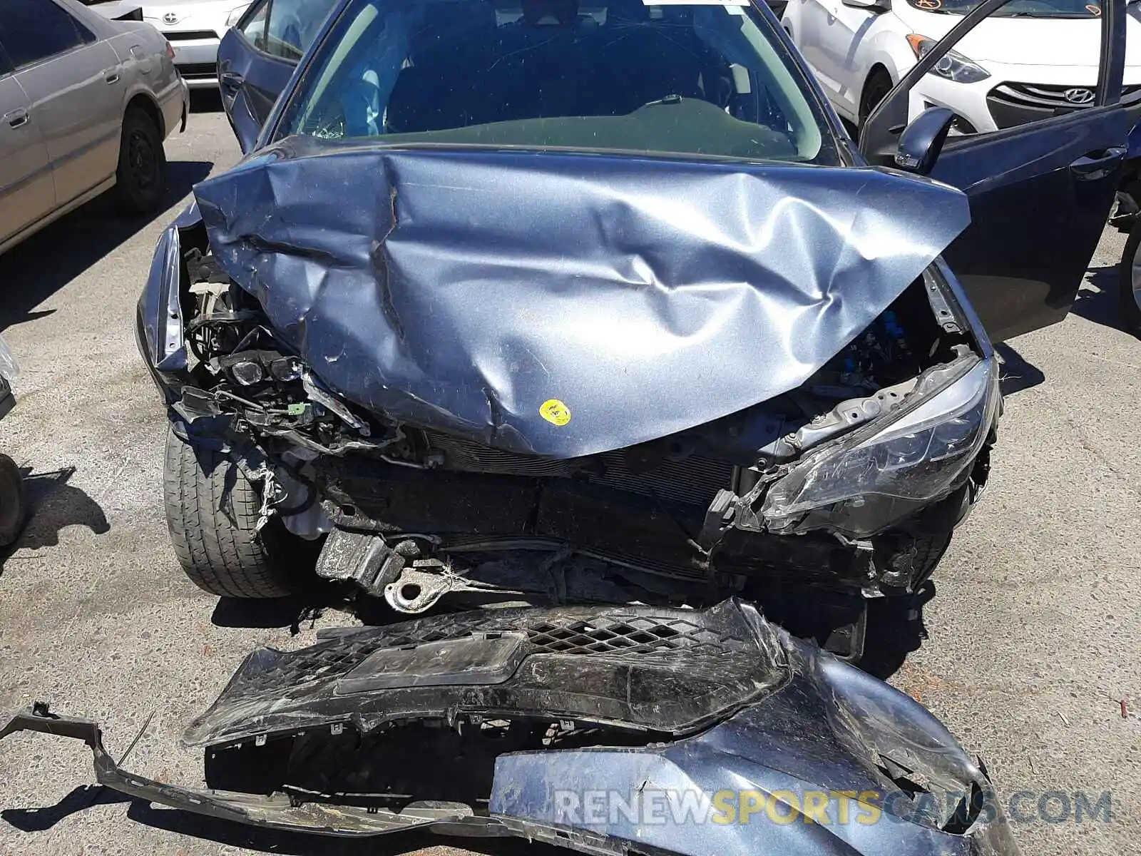 7 Photograph of a damaged car 2T1BURHE5KC186029 TOYOTA COROLLA 2019