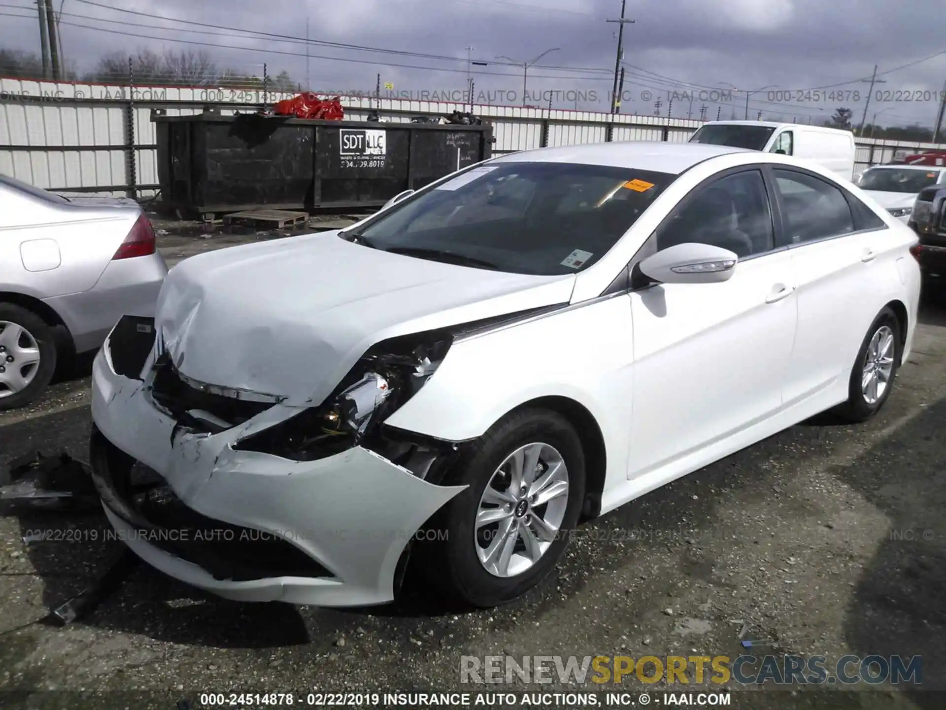 2 Photograph of a damaged car 2T1BURHE5KC186712 TOYOTA COROLLA 2019