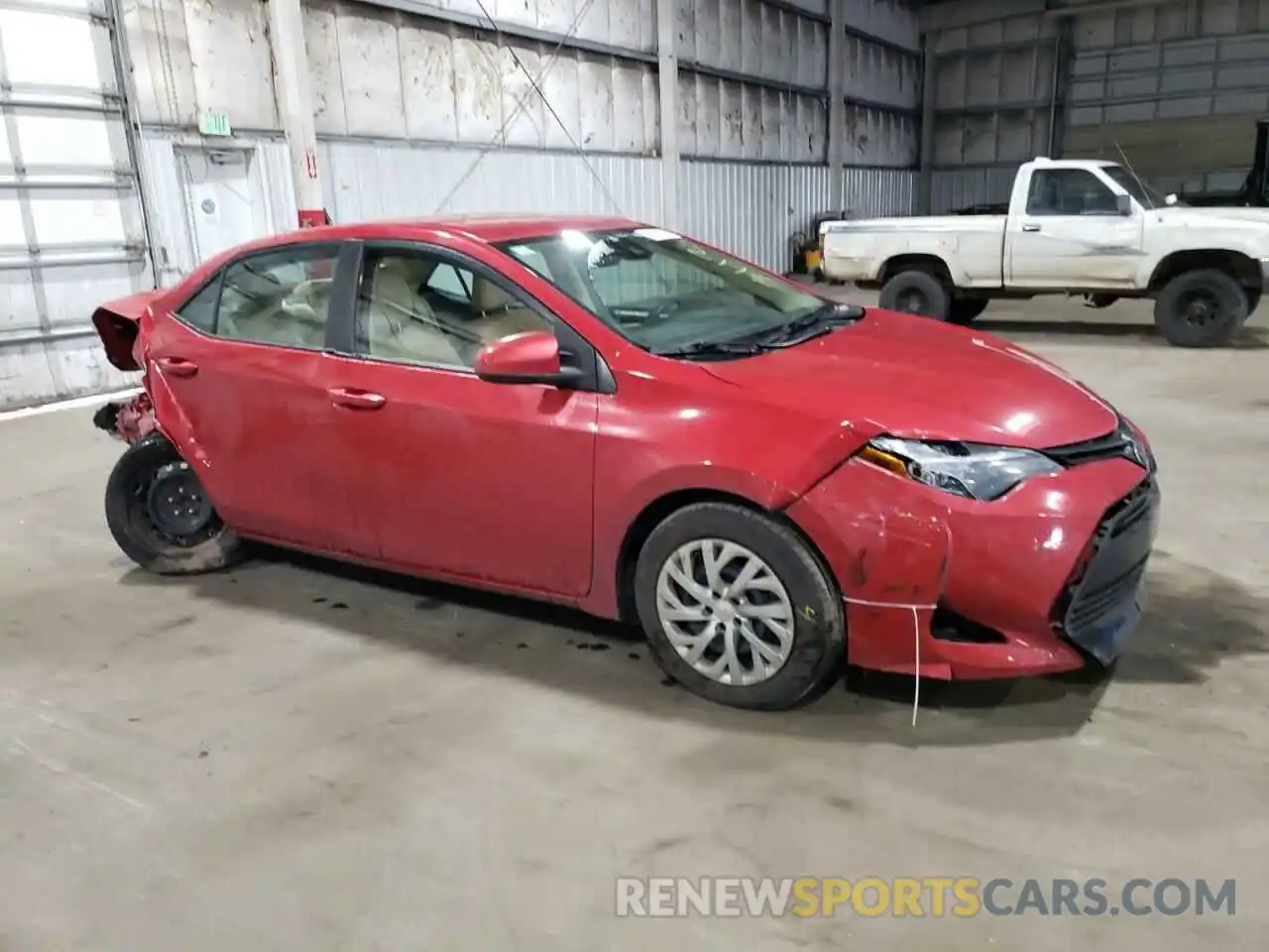 4 Photograph of a damaged car 2T1BURHE5KC186855 TOYOTA COROLLA 2019