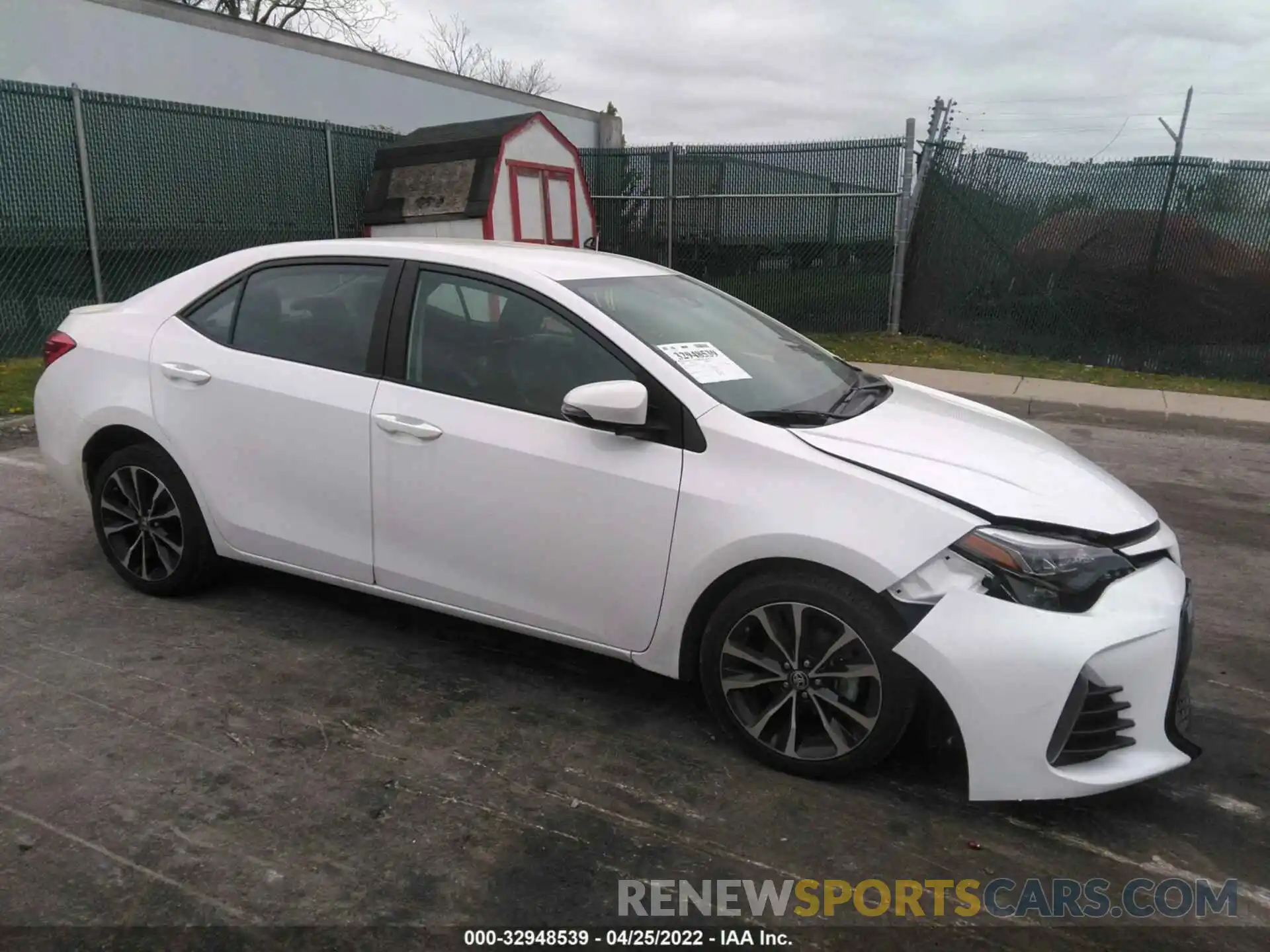 1 Photograph of a damaged car 2T1BURHE5KC187875 TOYOTA COROLLA 2019