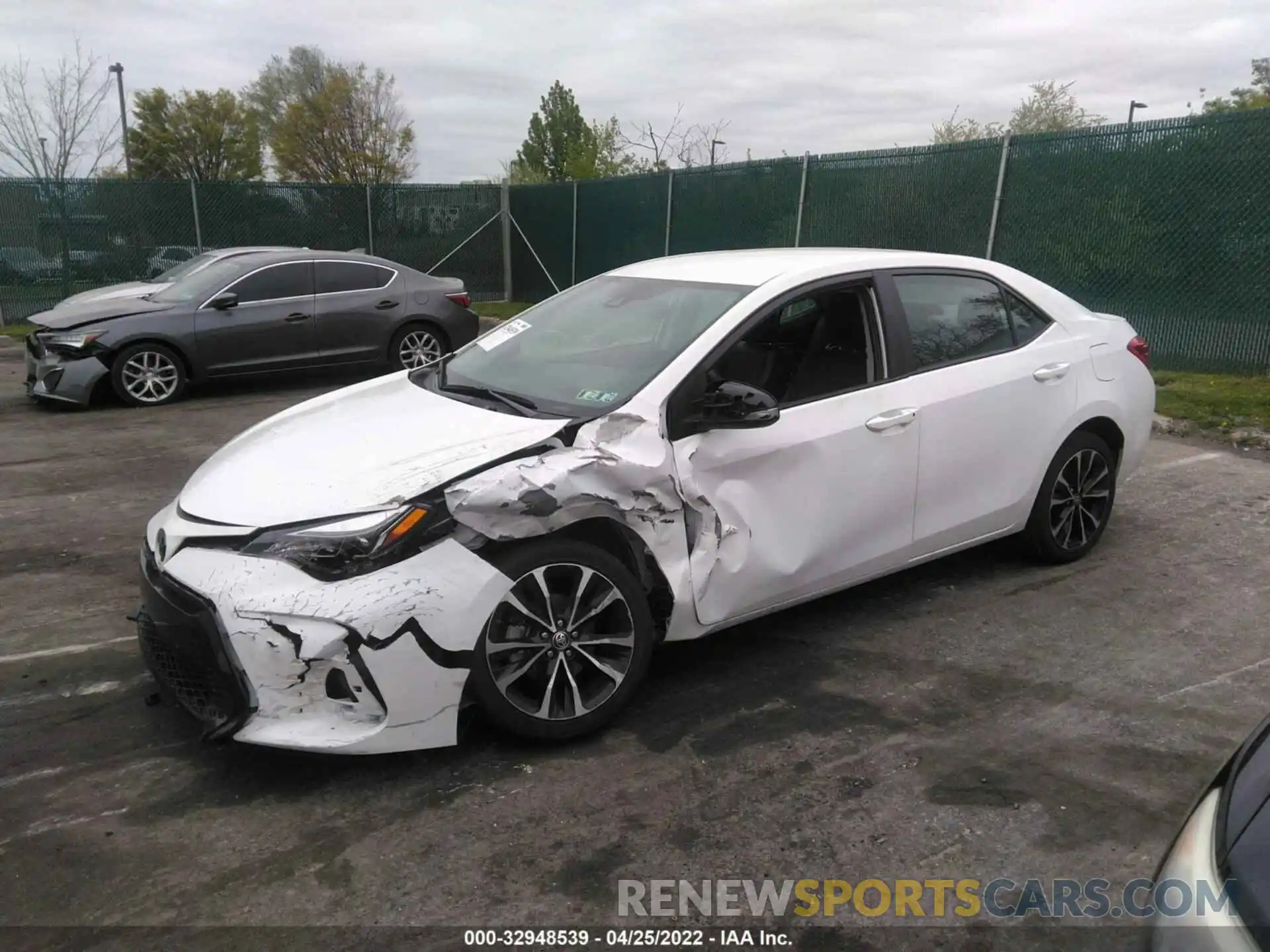 2 Photograph of a damaged car 2T1BURHE5KC187875 TOYOTA COROLLA 2019