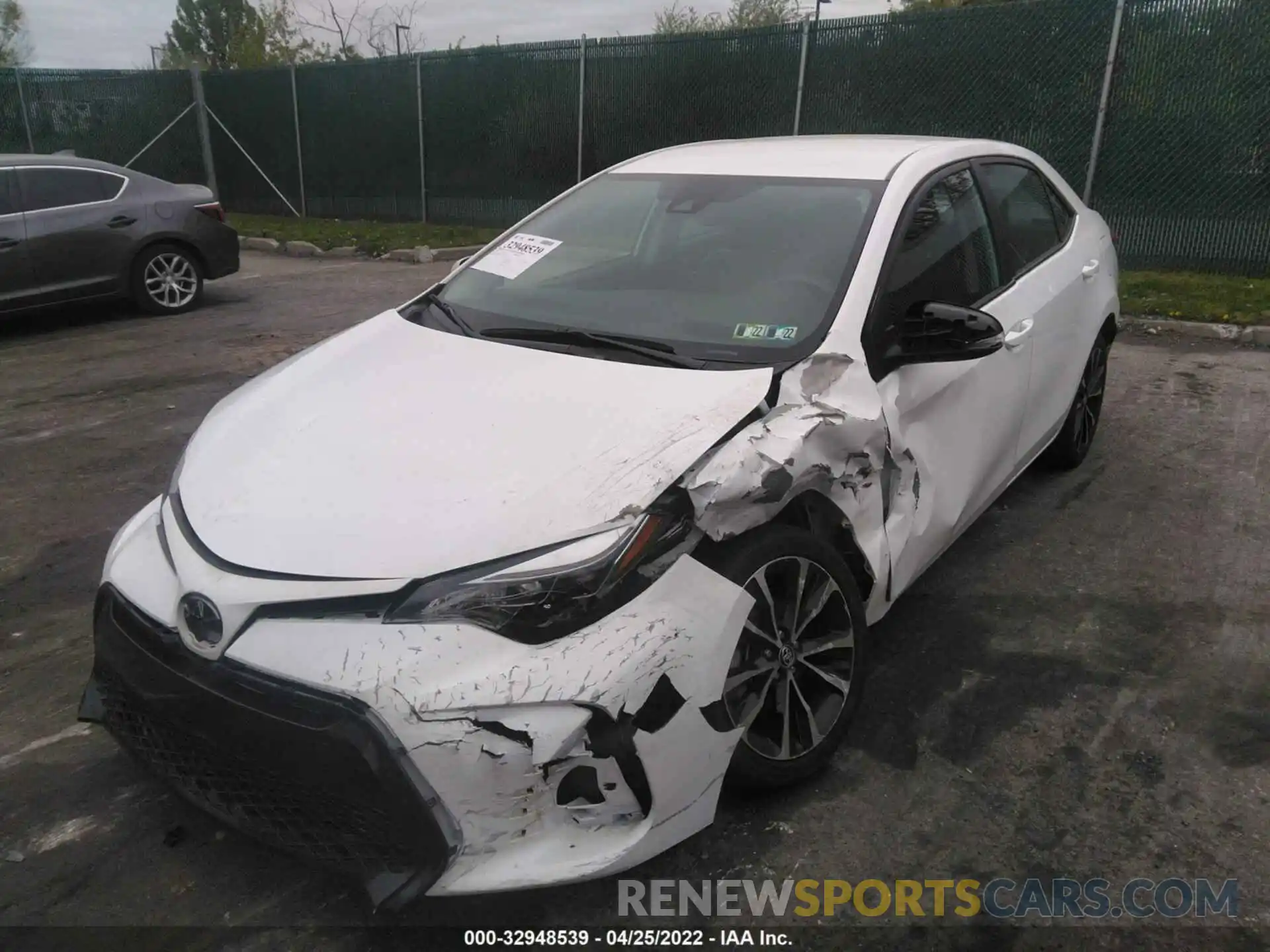 6 Photograph of a damaged car 2T1BURHE5KC187875 TOYOTA COROLLA 2019