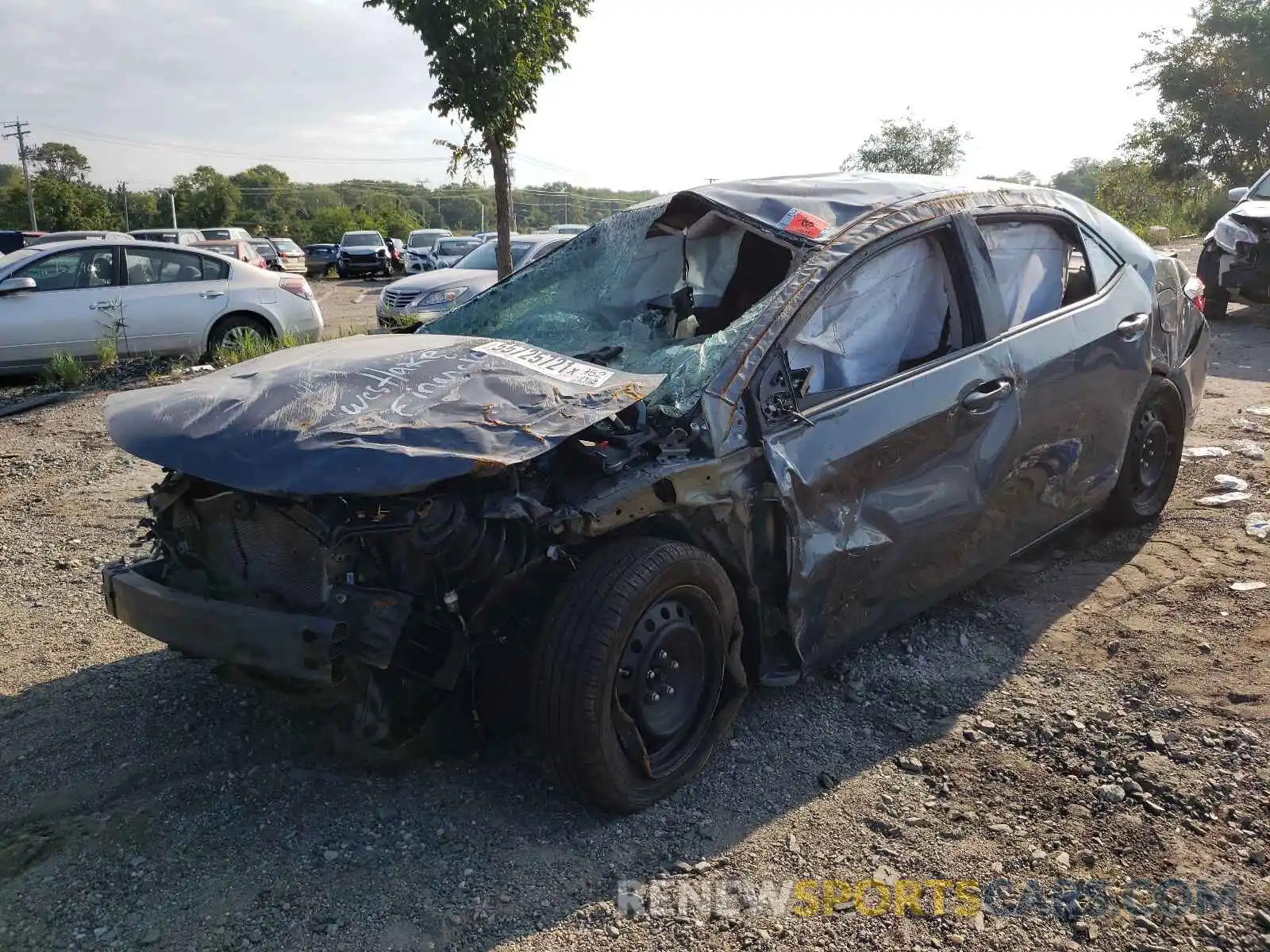 2 Photograph of a damaged car 2T1BURHE5KC189822 TOYOTA COROLLA 2019