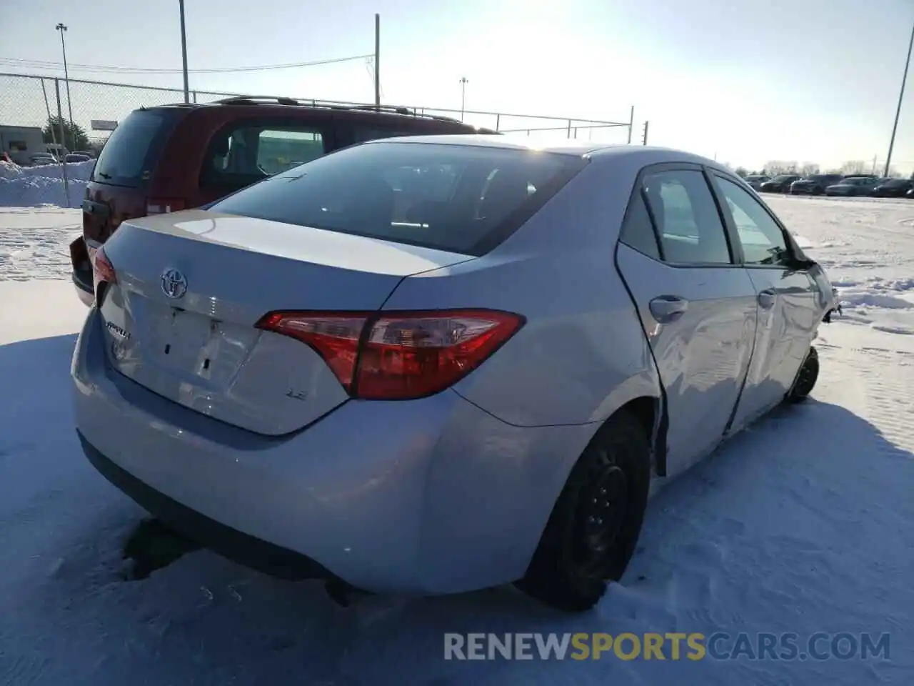 4 Photograph of a damaged car 2T1BURHE5KC189898 TOYOTA COROLLA 2019