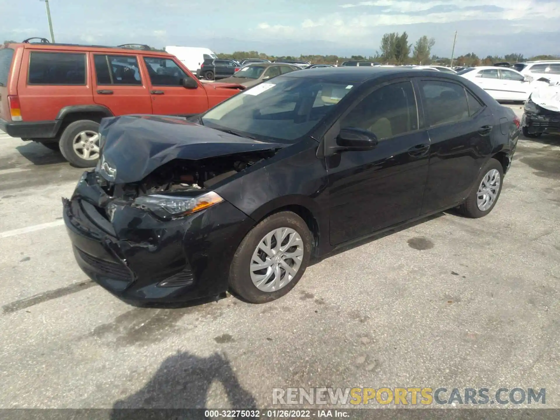 2 Photograph of a damaged car 2T1BURHE5KC190128 TOYOTA COROLLA 2019