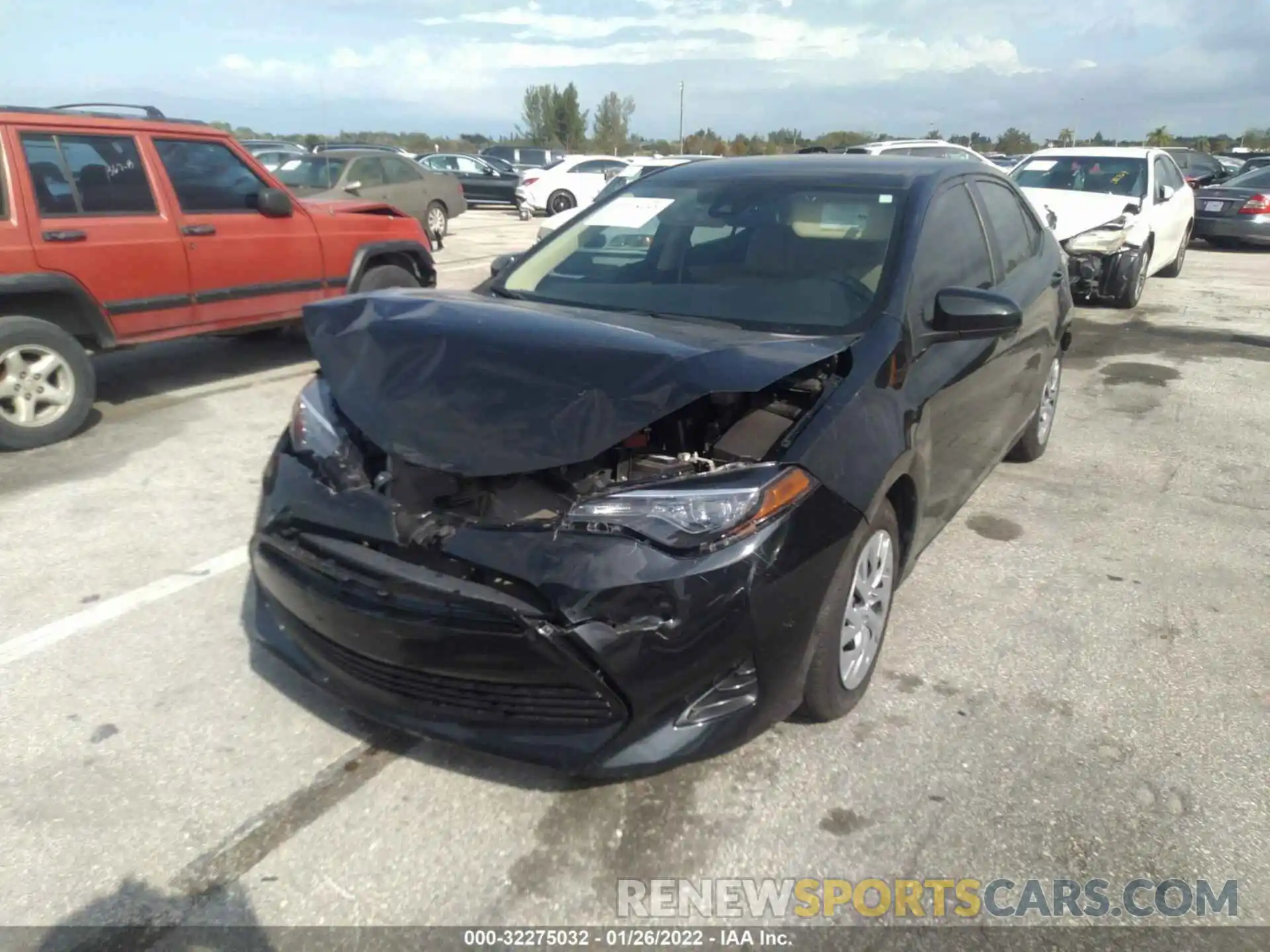 6 Photograph of a damaged car 2T1BURHE5KC190128 TOYOTA COROLLA 2019