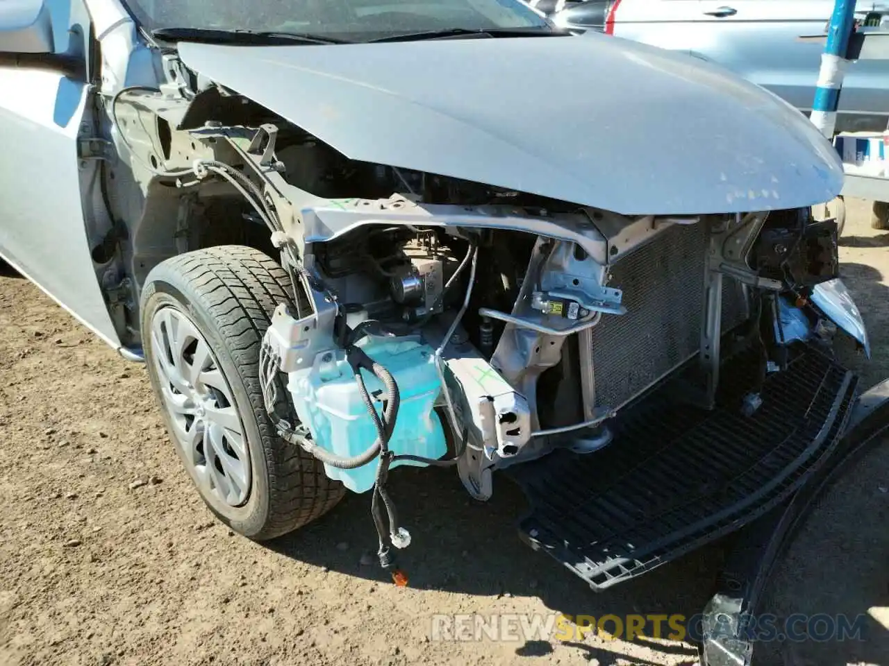 9 Photograph of a damaged car 2T1BURHE5KC191229 TOYOTA COROLLA 2019