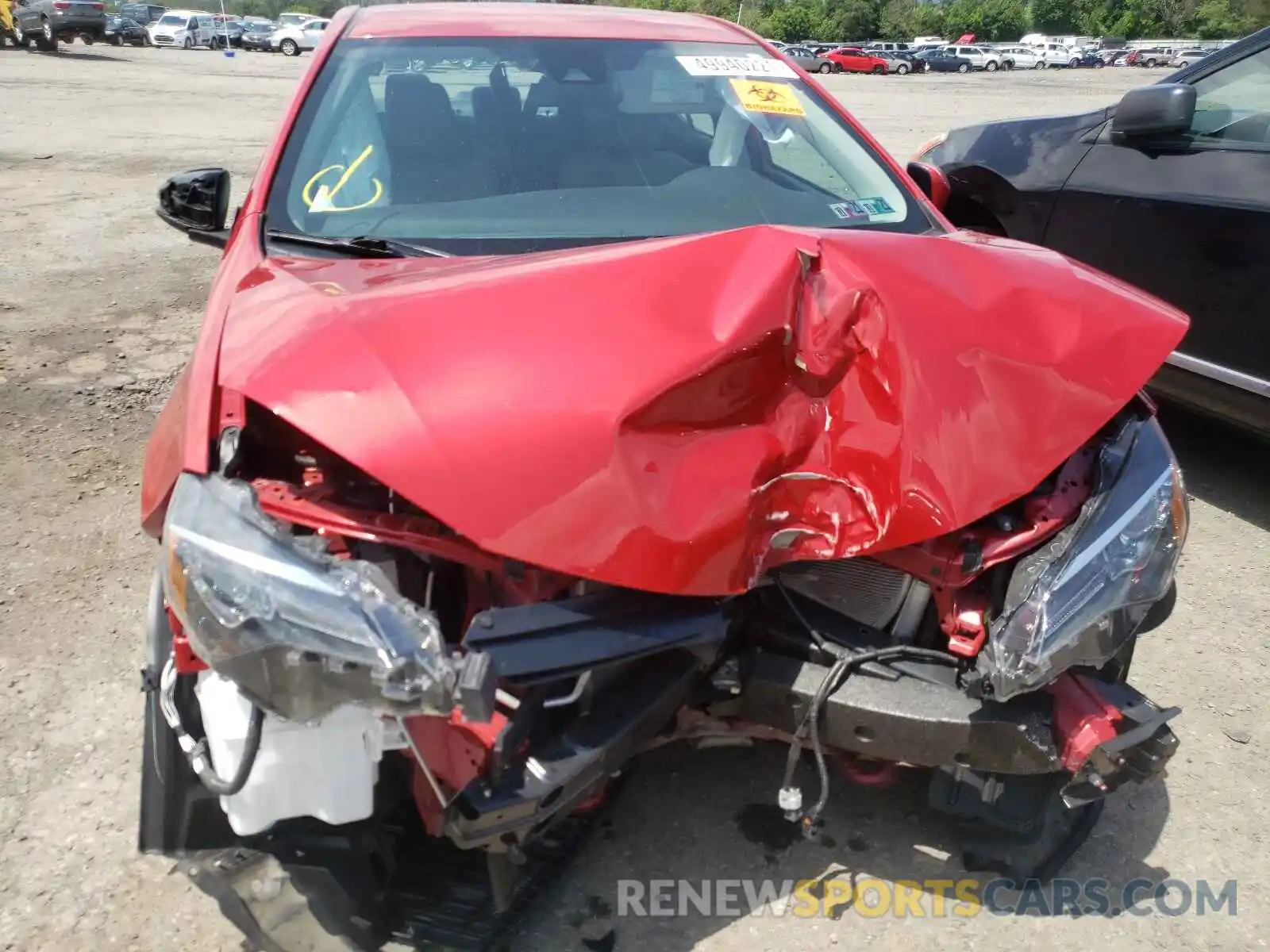 9 Photograph of a damaged car 2T1BURHE5KC192154 TOYOTA COROLLA 2019