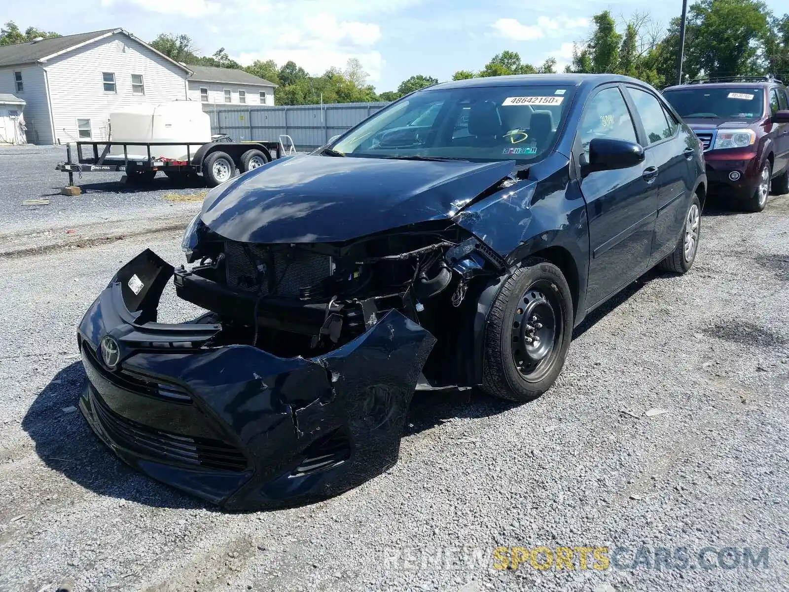 2 Photograph of a damaged car 2T1BURHE5KC192249 TOYOTA COROLLA 2019